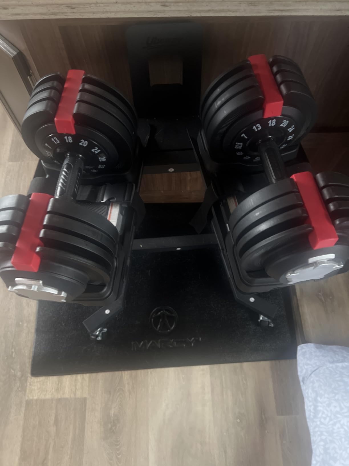 Yaheetech Adjustable Dumbbell Set 5-52.5 lb for Home Gym Dial-Select Weight | One dial turn scales full-body training from beginner to intermediate lifts, and the steel plates lock into the storage base customer photo 2