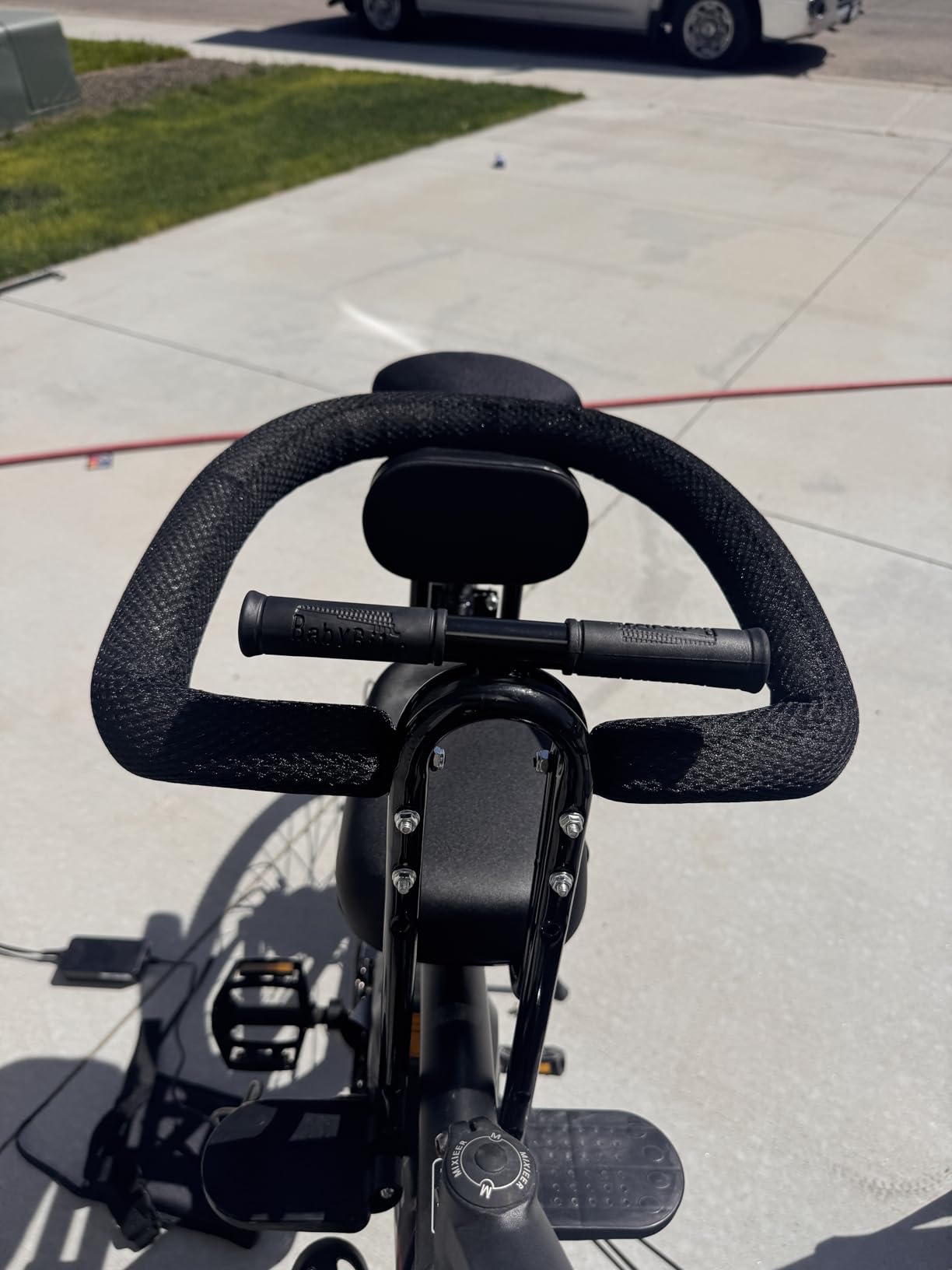 Zacro Kids Bike Seat Front Mounted with Handlebar & Guardrail, Child Bike Seat with Foot Pedals, Adjustable Toddler Bicycle Seats for Children 2-5 Years Compatible with All Adult MTB customer photo 2