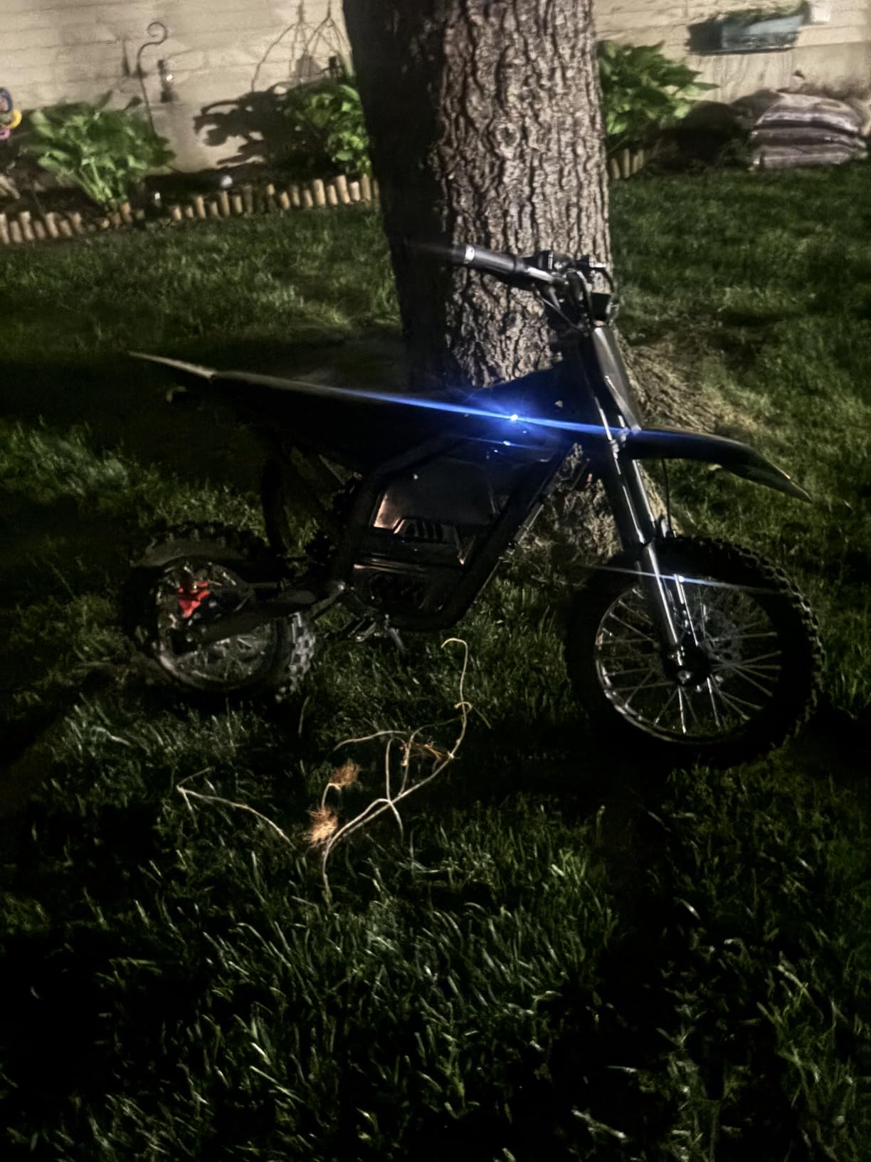 4000W Peak Electric Dirt Bike for Teens Adults, 45 MPH Max Speed, 40 Miles Range, 48V 23Ah Removable Battery, 14