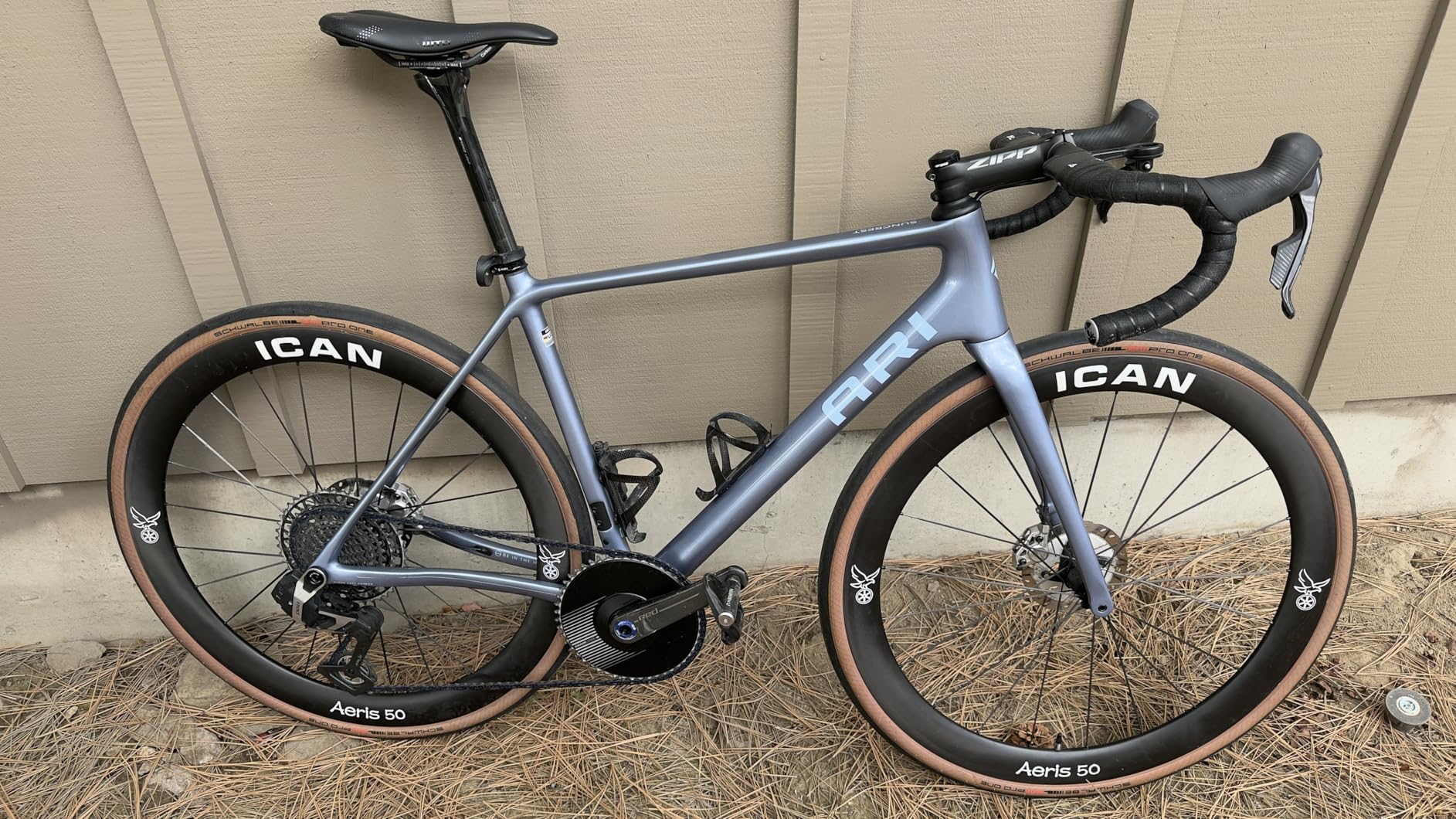 ICAN Aeris 40-1065g/Aeris 50-1140g Carbon Spokes Wheelset 700C Disc Brake, 40mm/50mm Aero Rim, 23mm Inner Width customer photo 1