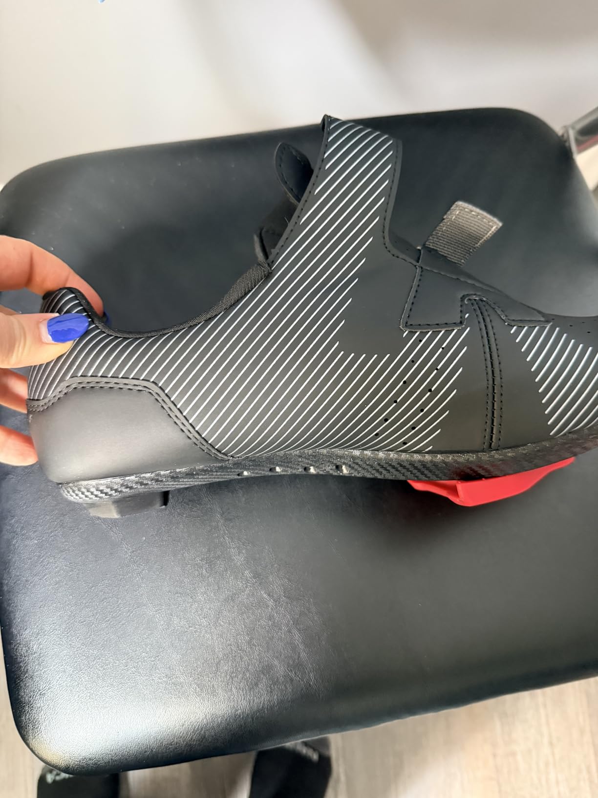 Kyedoo Mens Wide Cycling Shoes Compatible with Peloton Bike Shoes for Indoor Outdoor with Delta Cleats Gym Racing Bicycle customer photo 1
