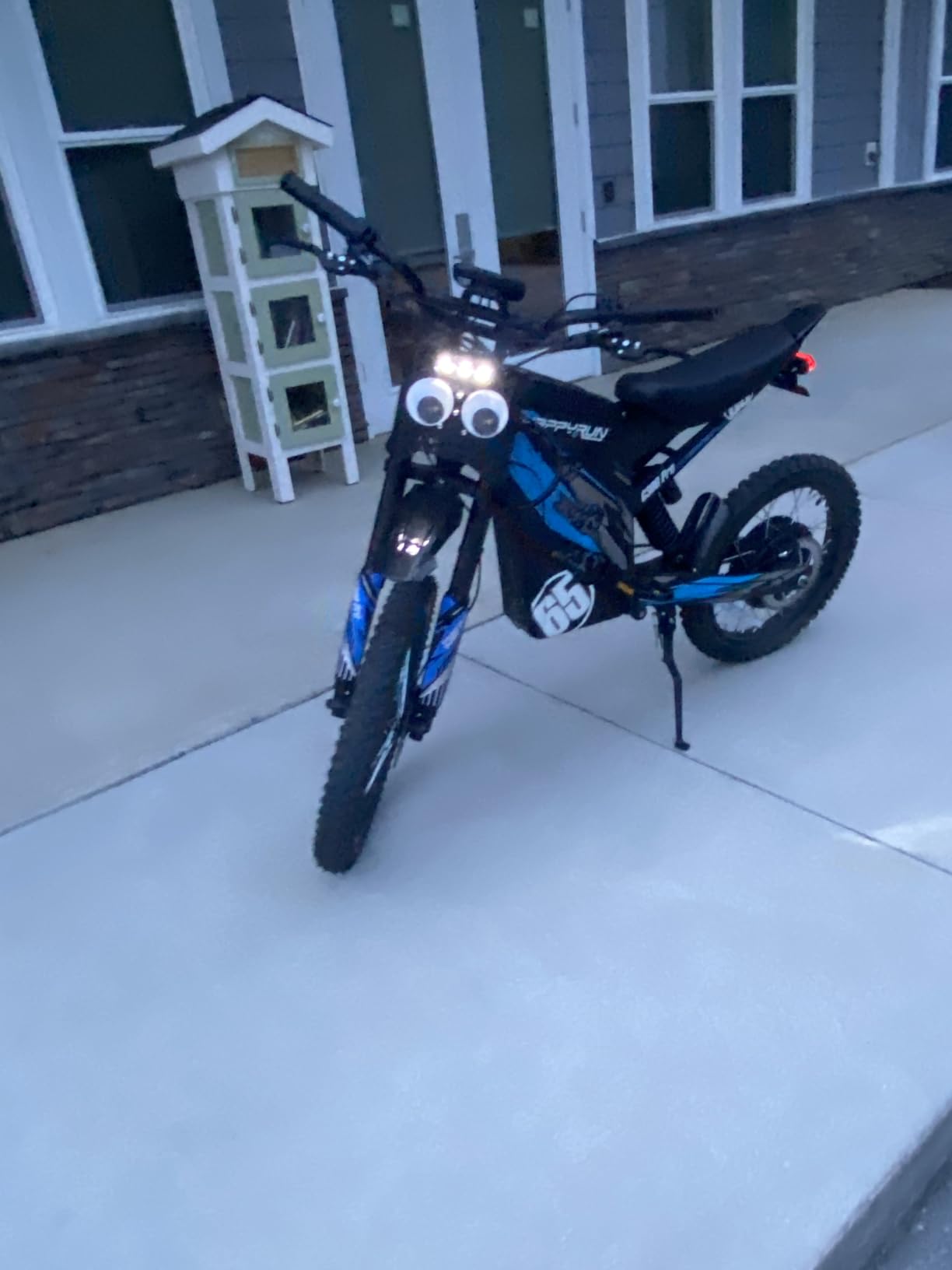 HAPPYRUN G300 Pro 72V Electric Dirt Bike for Adults, 6500W Motor, 30Ah Battery - 50 MPH Top Speed, 70 Miles Range, 350 lbs Load, Full Suspension, Hydraulic Brakes customer photo 1