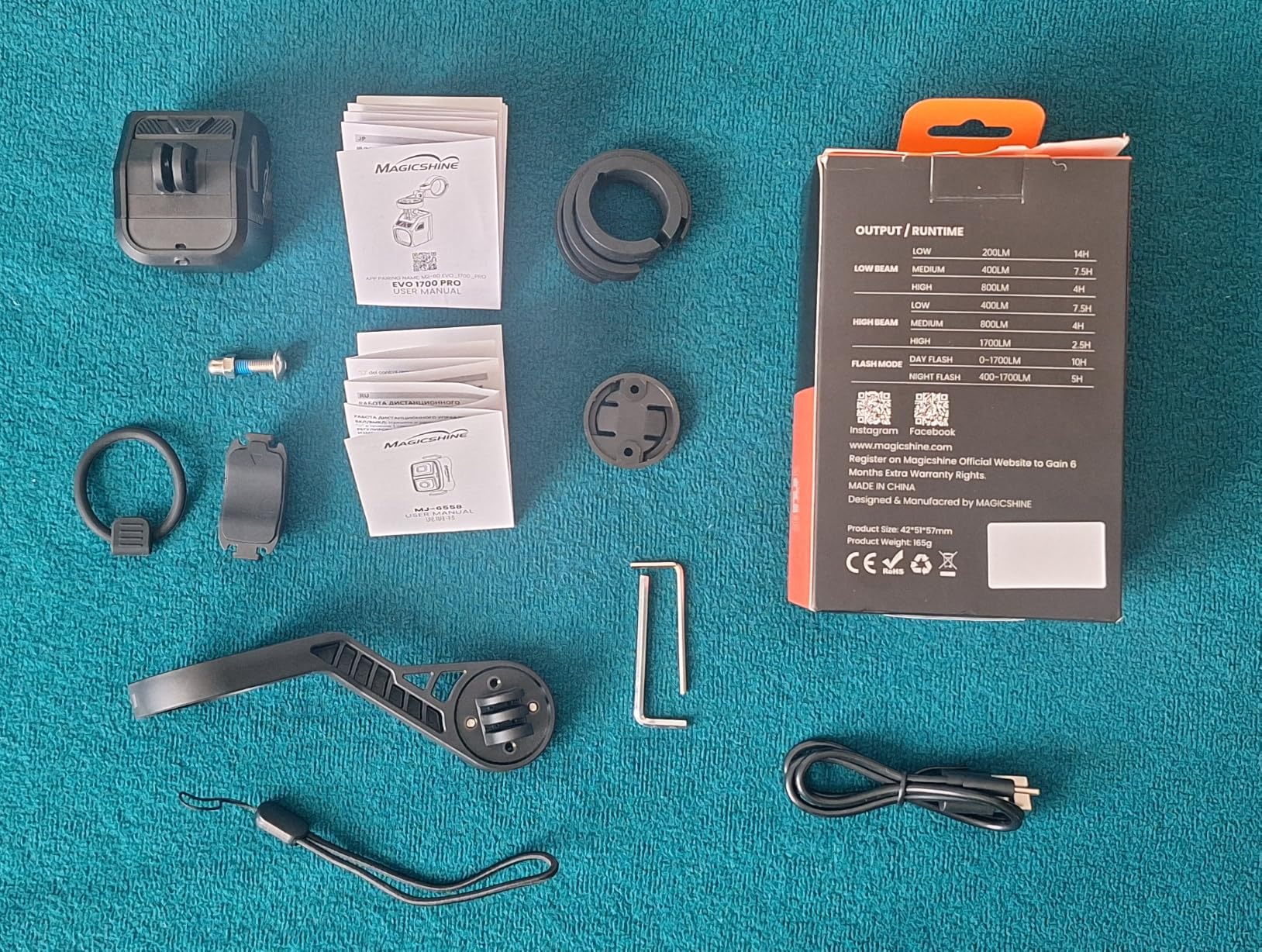 Magicshine EVO 1700 PRO 1700-Lumen Front Bike Light, USB-C Rechargeable | MagicLock Magnetic Mount, High/Low Beam, 205m Throw, Wireless Remote, 14H Runtime, IPX6 Waterproof, for Road, MTB & Commuter customer photo 1