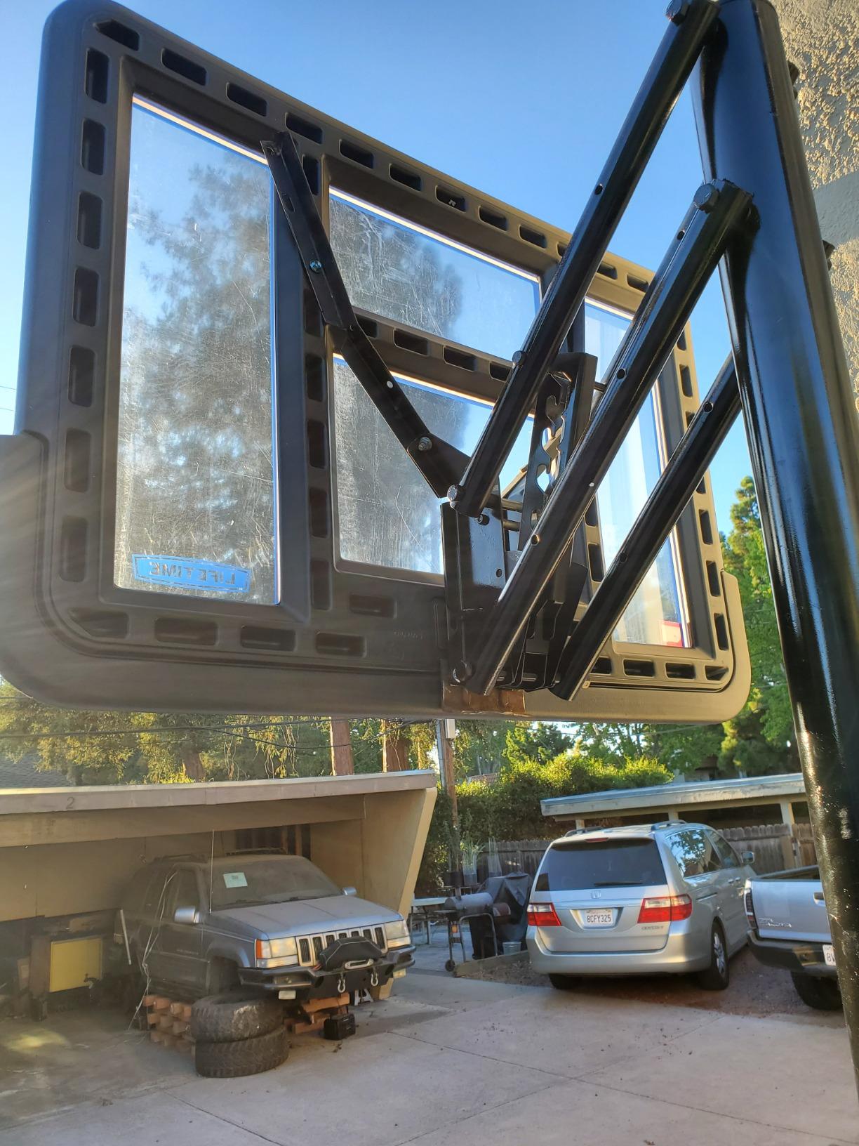 Lifetime 73650 44 Inch Shatterproof Backboard and Rim Combo Kit customer photo 1