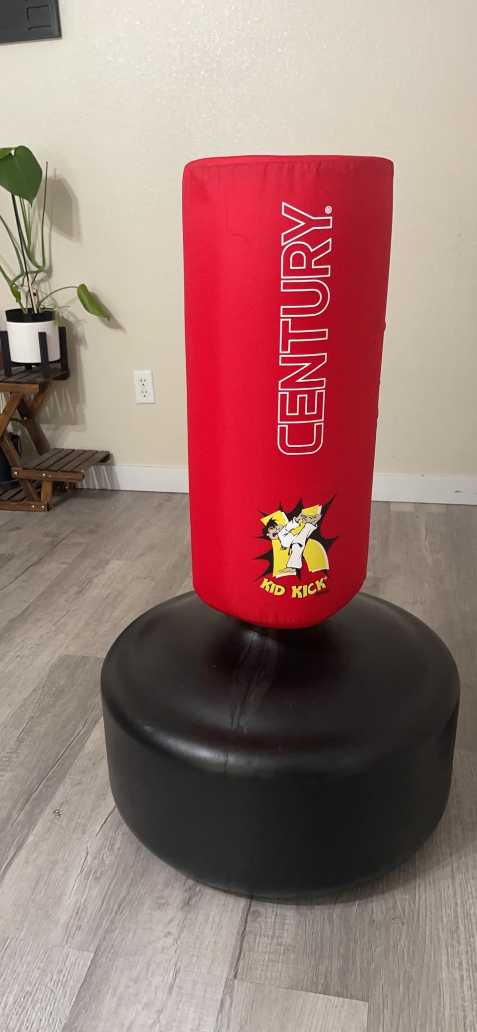 Century Kids Wavemaster Adjustable Kids' Freestanding Punching Bag customer photo 2