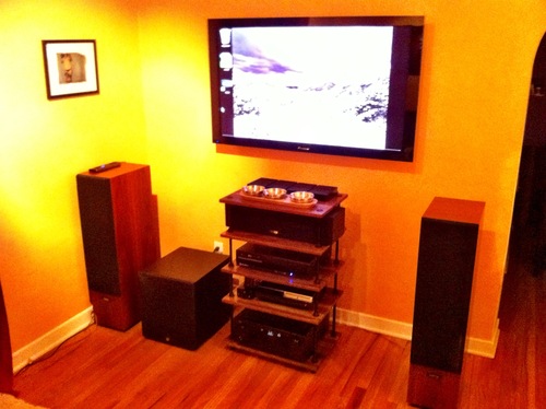 Salamander Designs A3/W Archetype 3-Shelf Audio Stand (Walnut) customer photo 1