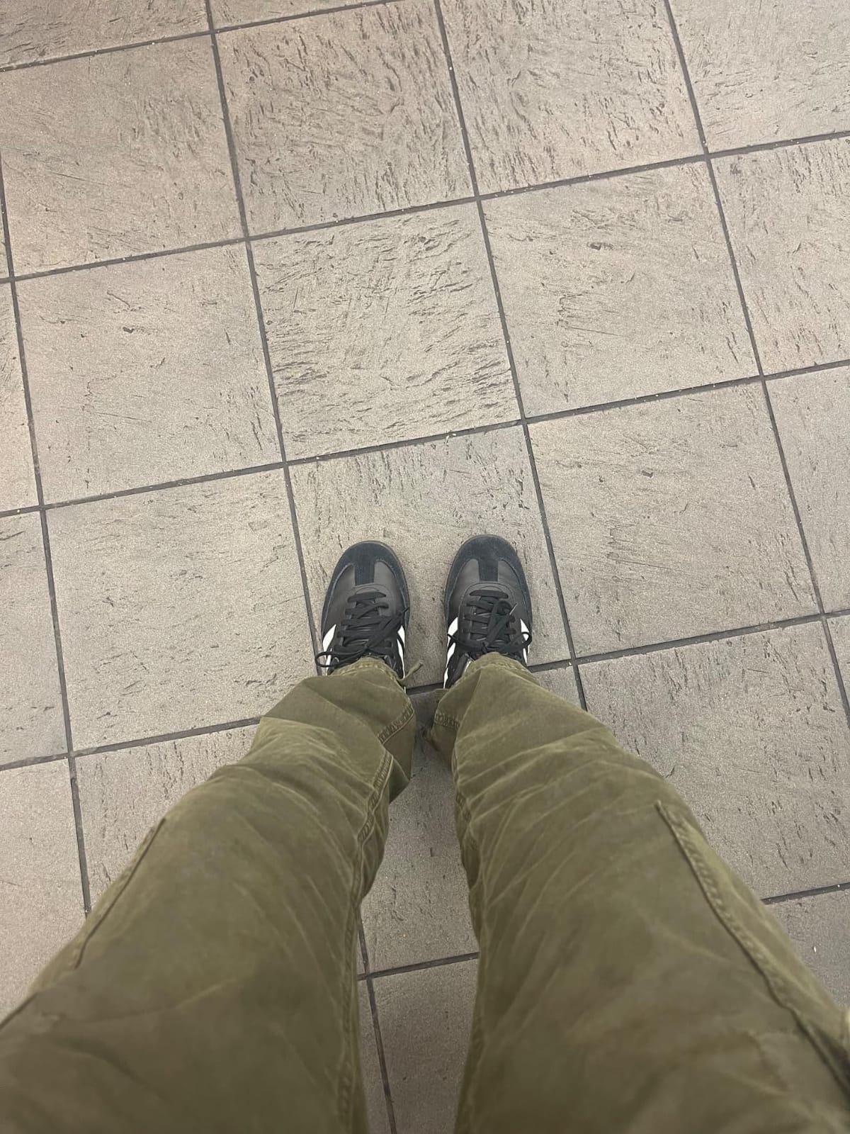 adidas Men's Samba Classic Indoor Soccer Shoes customer photo 2