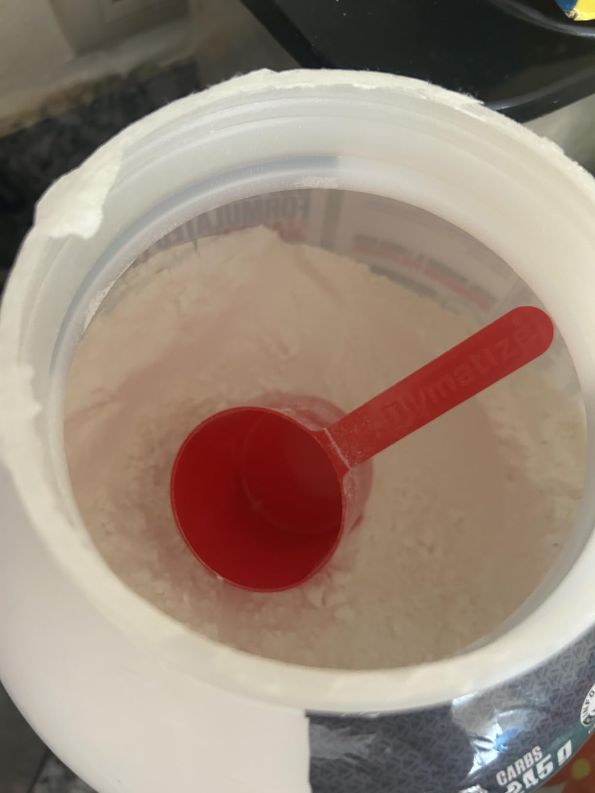 Dymatize Super Mass Gainer Protein Powder, Gourmet Vanilla, 52g Protein, 1g Creatine, 1280 Calories, 10.7g BCAAs, 245g Carbs, Contains Whey Protein Powder, Isolate, and Casein (8 Servings) customer photo 2