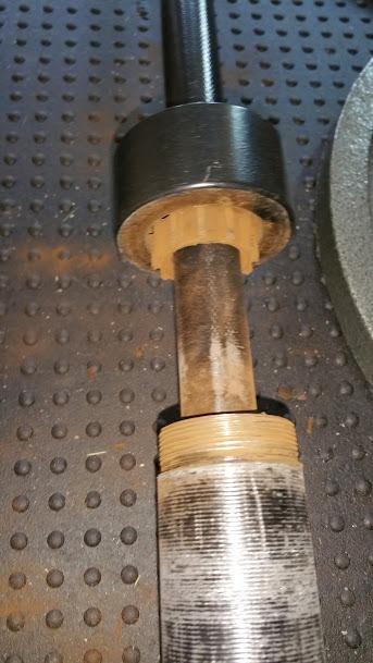 CAP Barbell 300-Pound Olympic Set (Includes 7 Feet Bar) customer photo 2