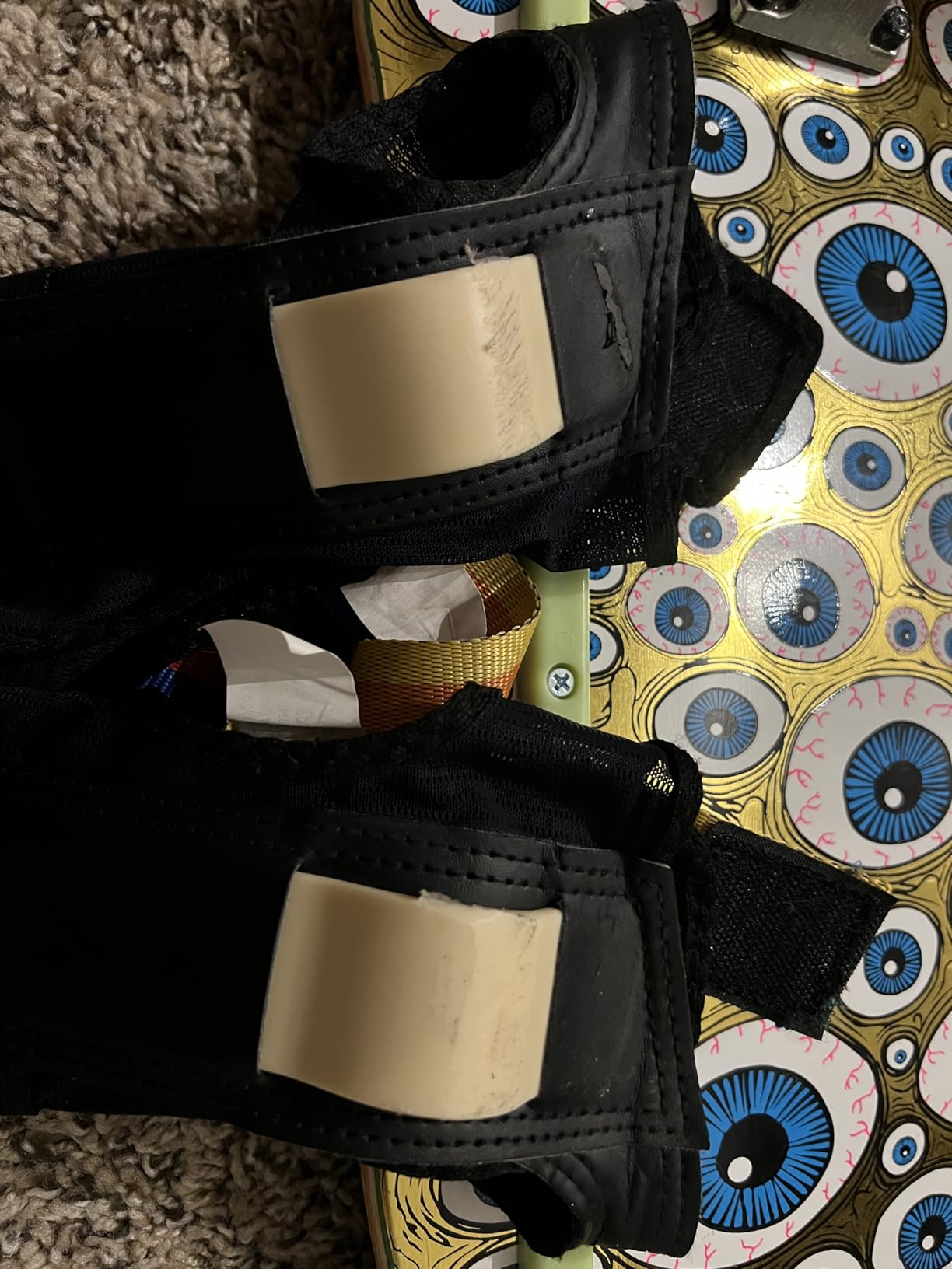Triple Eight Saver Series Pad Set with Kneesavers, Elbowsavers and Wristsavers, Medium, Black (604352 60014) customer photo 2