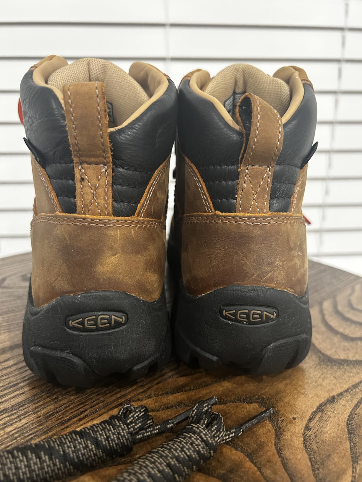 Columbia Women's Pyrenees Mid Height Waterproof Hiking Boots customer photo 2