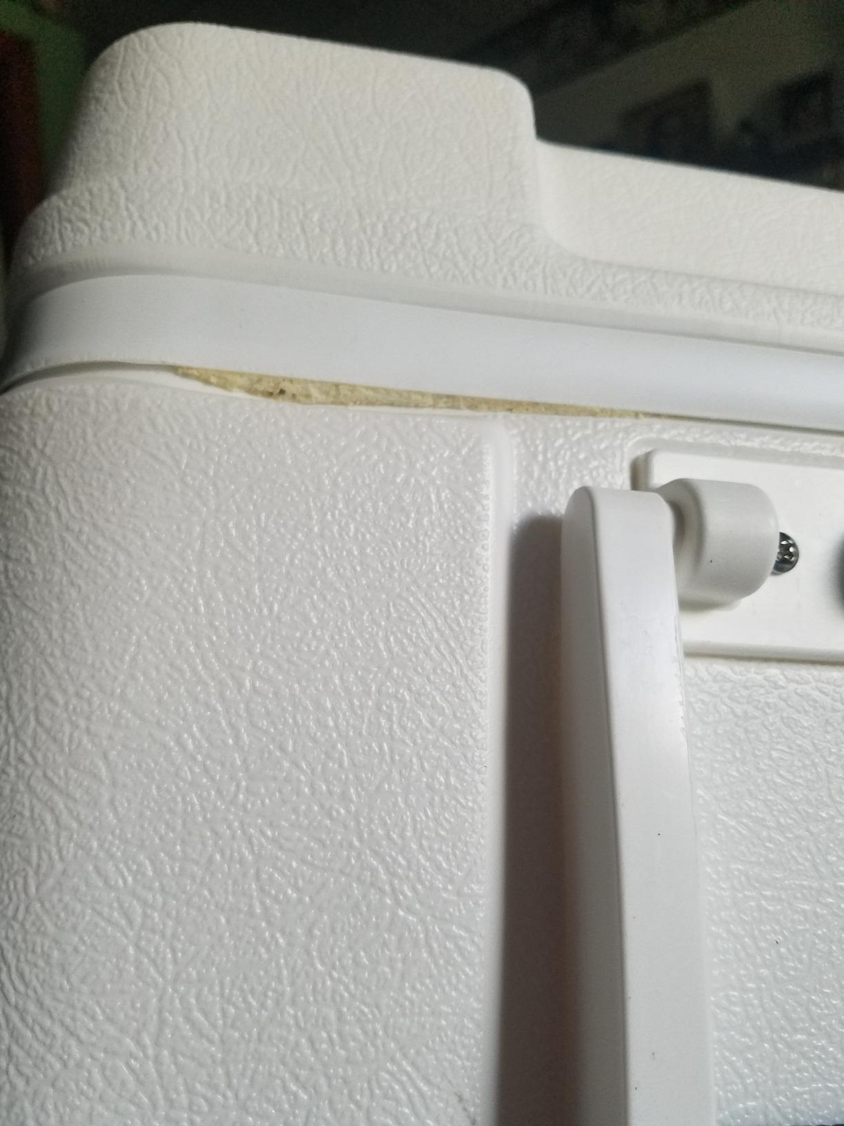 Igloo Marine Cooler | Insulated Hard Shell Ice Chest | Great for Fishing, Camping, Boating, & More customer photo 1