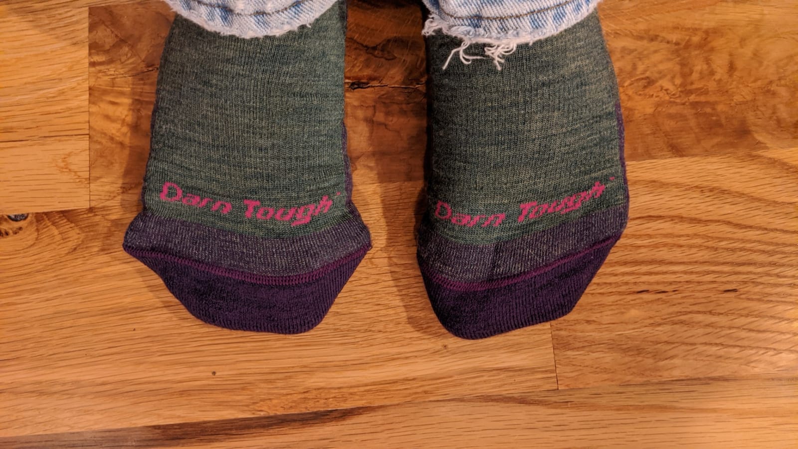 Darn Tough Women's Hiker Boot Midweight Sock (Style 1907) customer photo 1