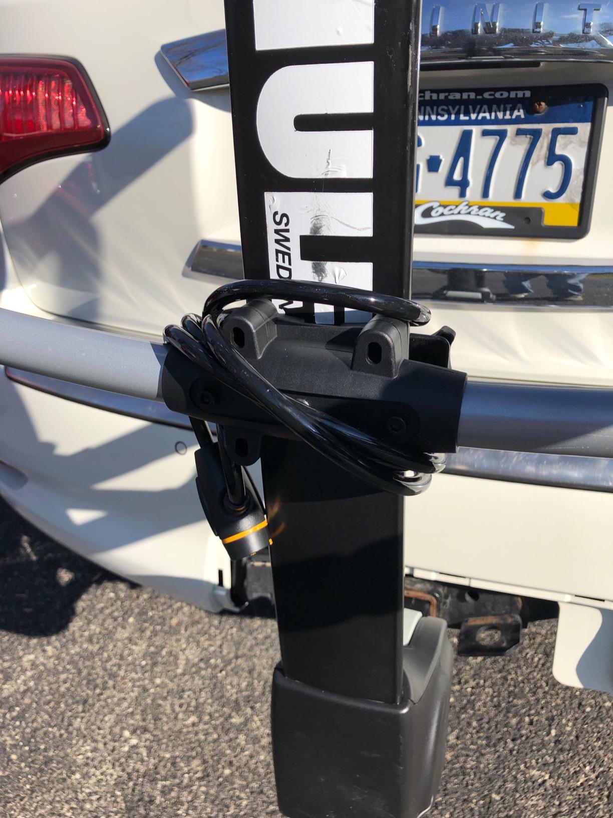 Thule Tram Hitch Ski Carrier - Secure, Durable, 6 Pairs customer photo 2