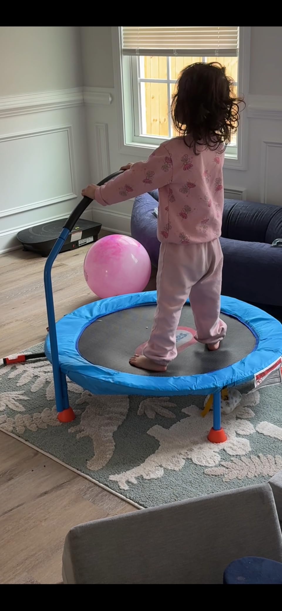 Little Tikes 3' Trampoline - (Amazon Exclusive) customer photo 1