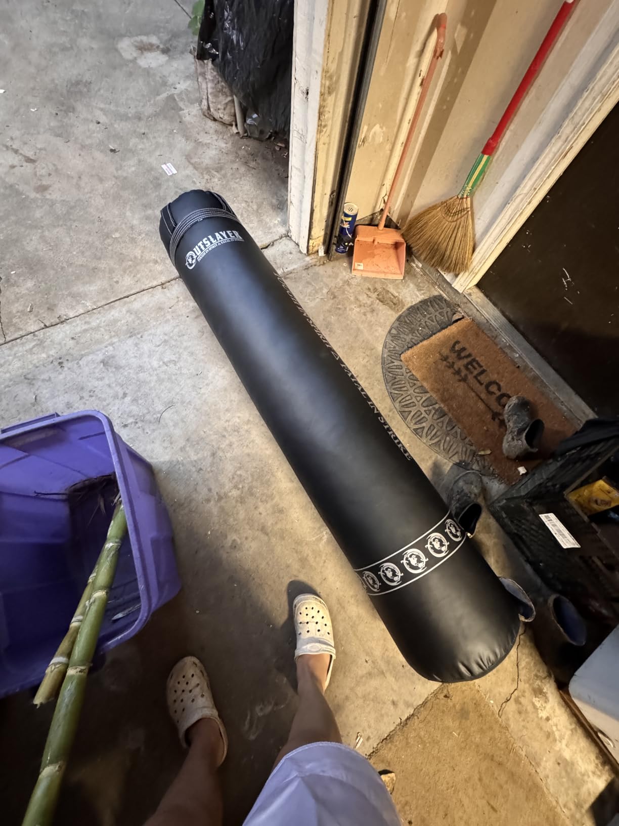 Outslayer Muay Thai Kickboxing Heavy Punching Bag - 6ft 130 lb - Made in USA - for MMA, Boxing & Training customer photo 2