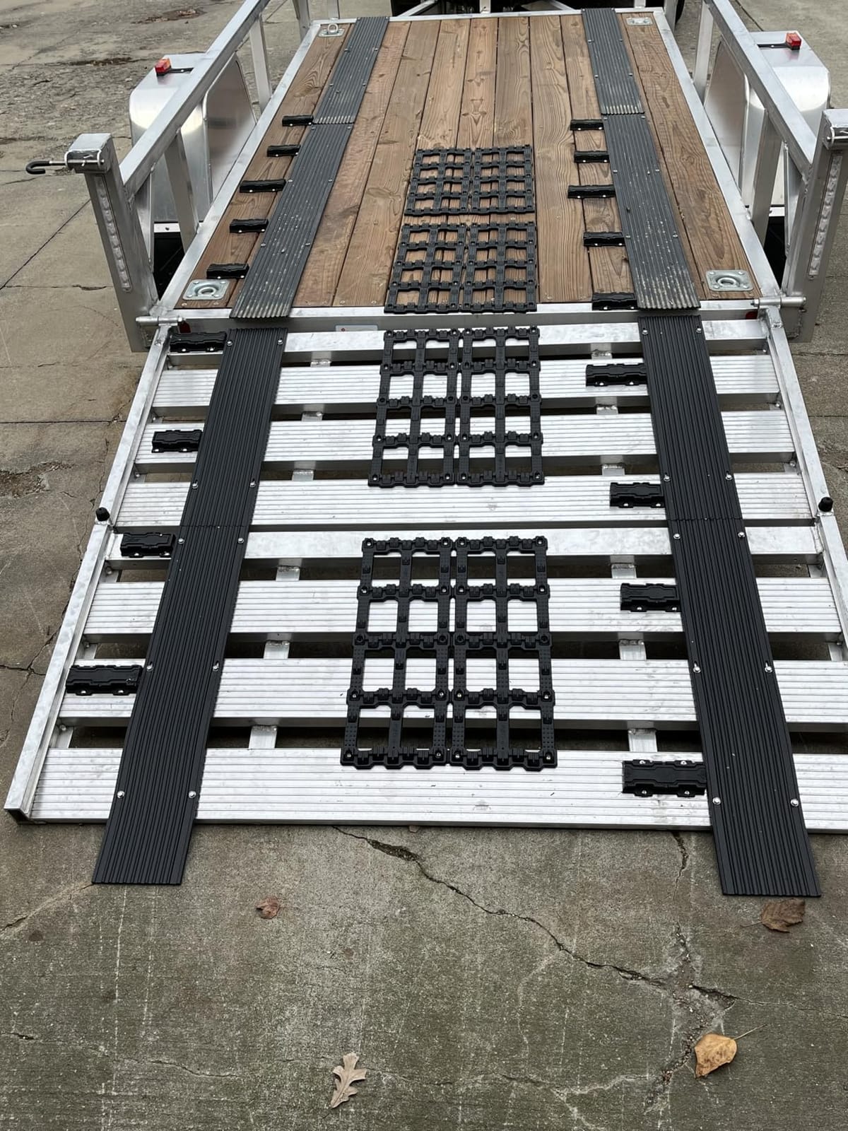 Caliber Trax Grabber 23060, Ramp Traction Set, 2-pc | Grips track for loading, V-front, won't interfere with walking customer photo 1