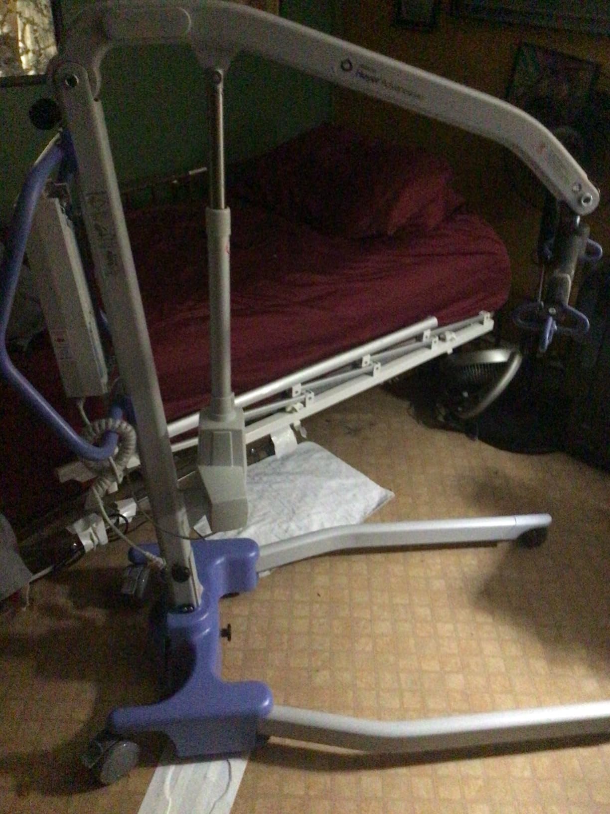 Joerns Hoyer Advance Electric Portable Patient Lift - Foldable Lightweight 70 lbs, 340 lb Capacity, Battery Powered for Home Care, Nursing & Professional Use - E340 customer photo 1