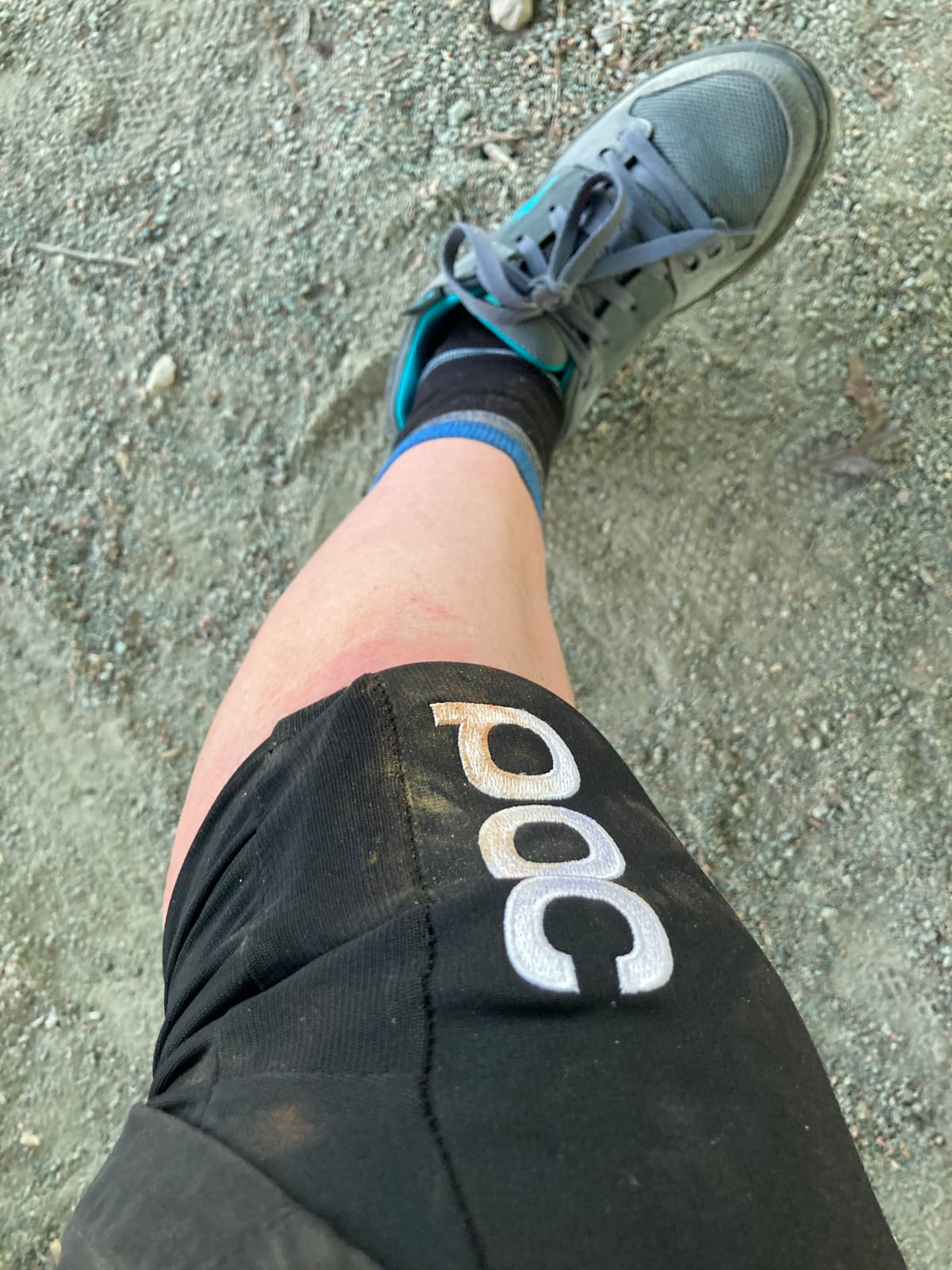 POC Joint VPD Air Knee - Lightweight MTB Knee Pads for Mountain Biking, Trail and Enduro, Low-Profile VPD Air Protection customer photo 2