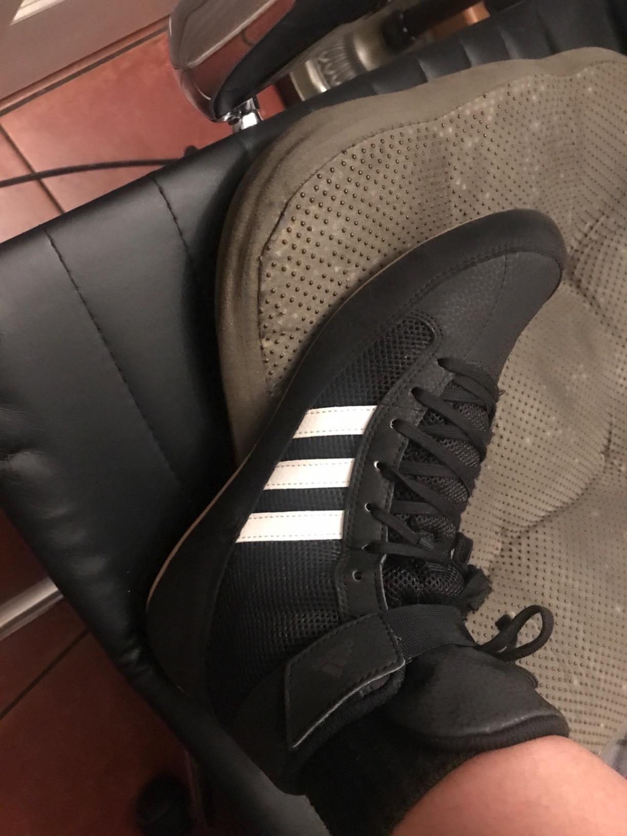 adidas Men's HVC 2 Wrestling Shoes customer photo 1