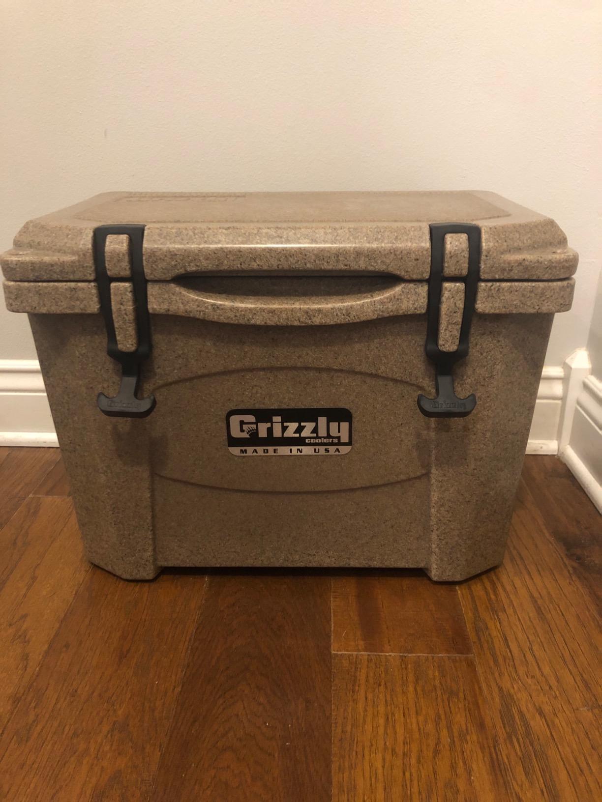 Grizzly 15 Cooler | 15 qt Ice Chest Durable Rotomolded Insulated | Made in USA | Warranty for Life | For Beach Boat Camping Fishing Hunting customer photo 2
