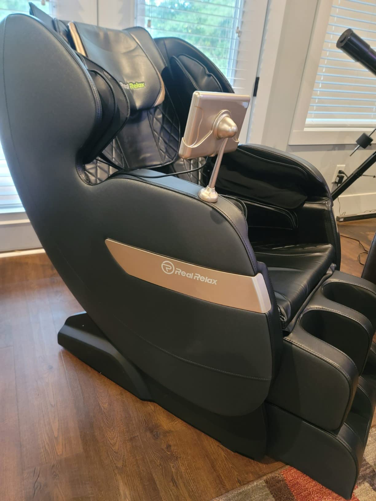 Real Relax 2026 SL-Track Massage Chair, Recliner Full Body Zero Gravity customer photo 2