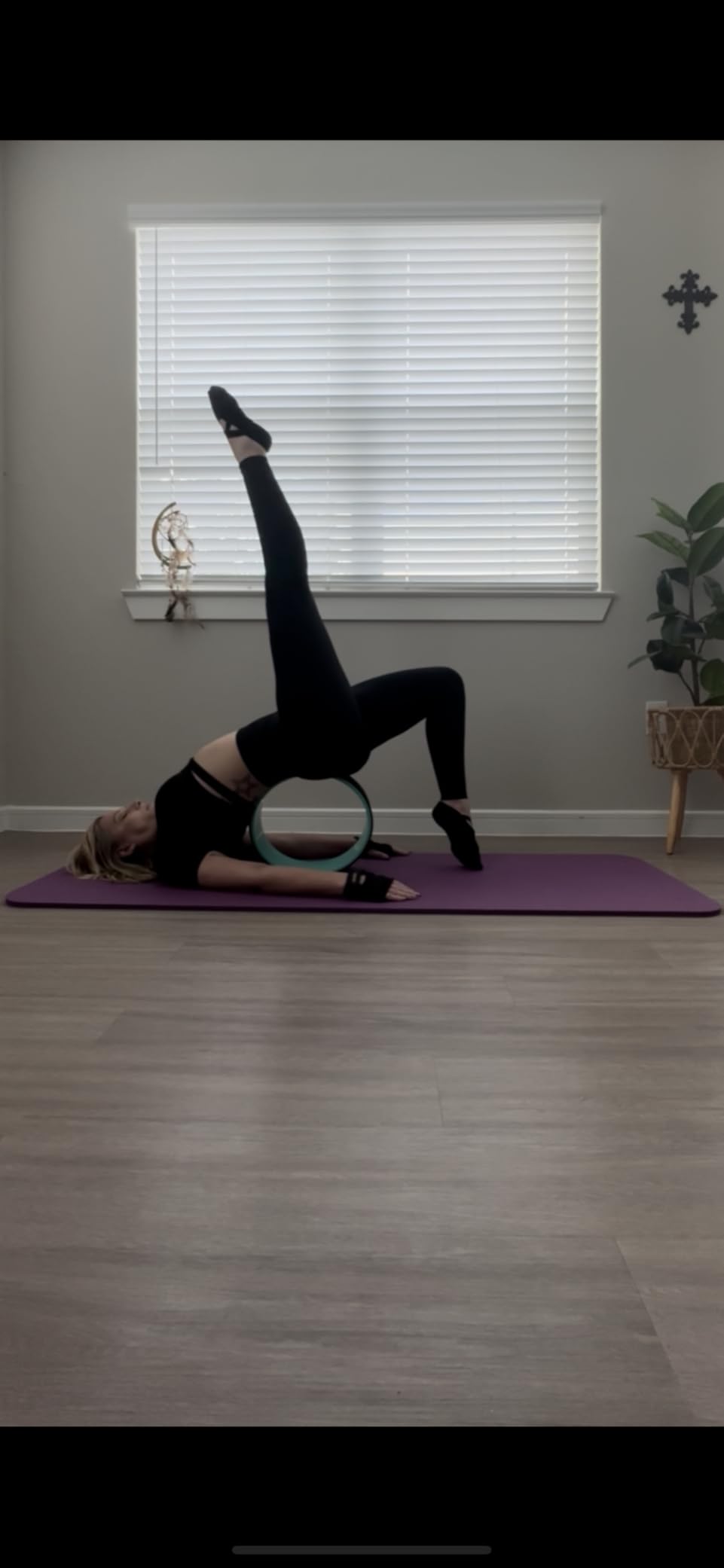 Yoga Wheel for Back Pain Relief - Beginners Guide & Strap Included | Comfortable Back Roller to Release Tension, Deepen Stretches & Boost Flexibility - Improve Posture at Home customer photo 1