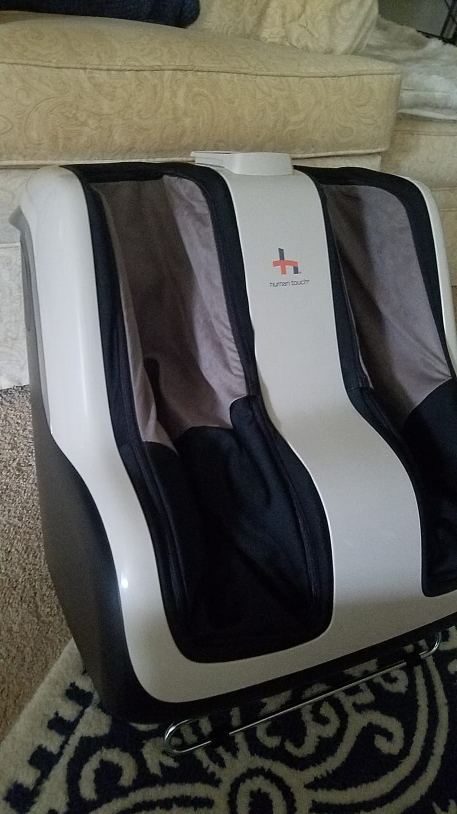 Human Touch Reflex SOL Foot & Calf Massager - Neuropathy - HSA/FSA Approved | Shiatsu Neuropathy Treatment Compression Edema Pain Relief Feet Aches Swell Calf Machine customer photo 2
