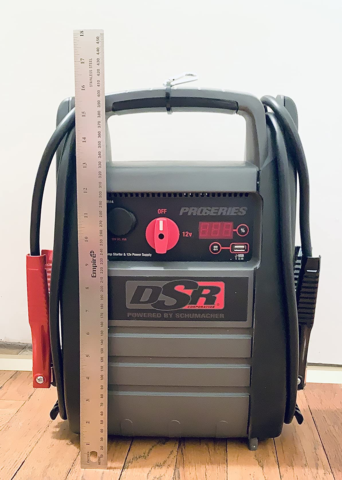 Schumacher Electric Car Battery Jump Starter & Power Station, DSR166 | DSR Pro-Grade, 4400A - AGM Powered - 12V DC & USB Portable Power - 12V/24V Auto, RV, Farming, and Heavy-Duty Truck Batteries customer photo 2