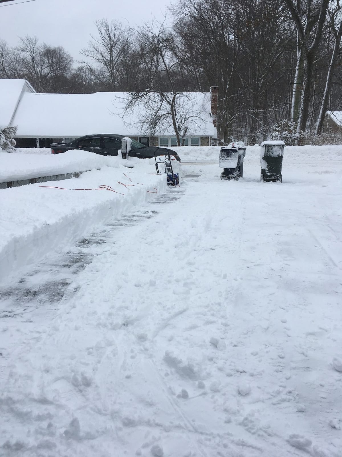 Snow Joe Corded Electric Snow Blower, 22 Clearing Path, Dual LEDs, SJ627E customer photo 1