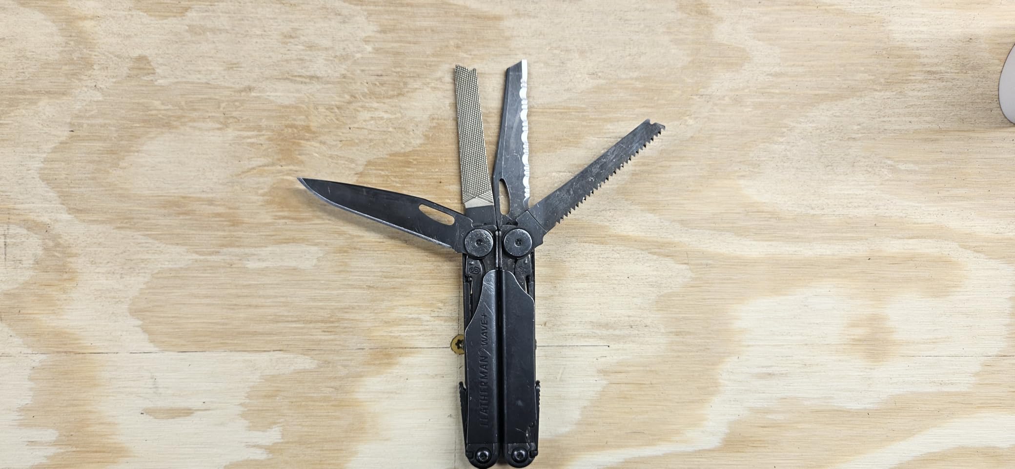 LEATHERMAN Wave Plus 18-in-1 Multi-Tool, DIY and Outdoors, Black | Outside-Accessible Blades, Replaceable Wire Cutters, Spring-Action Scissors, Locking Tools customer photo 2