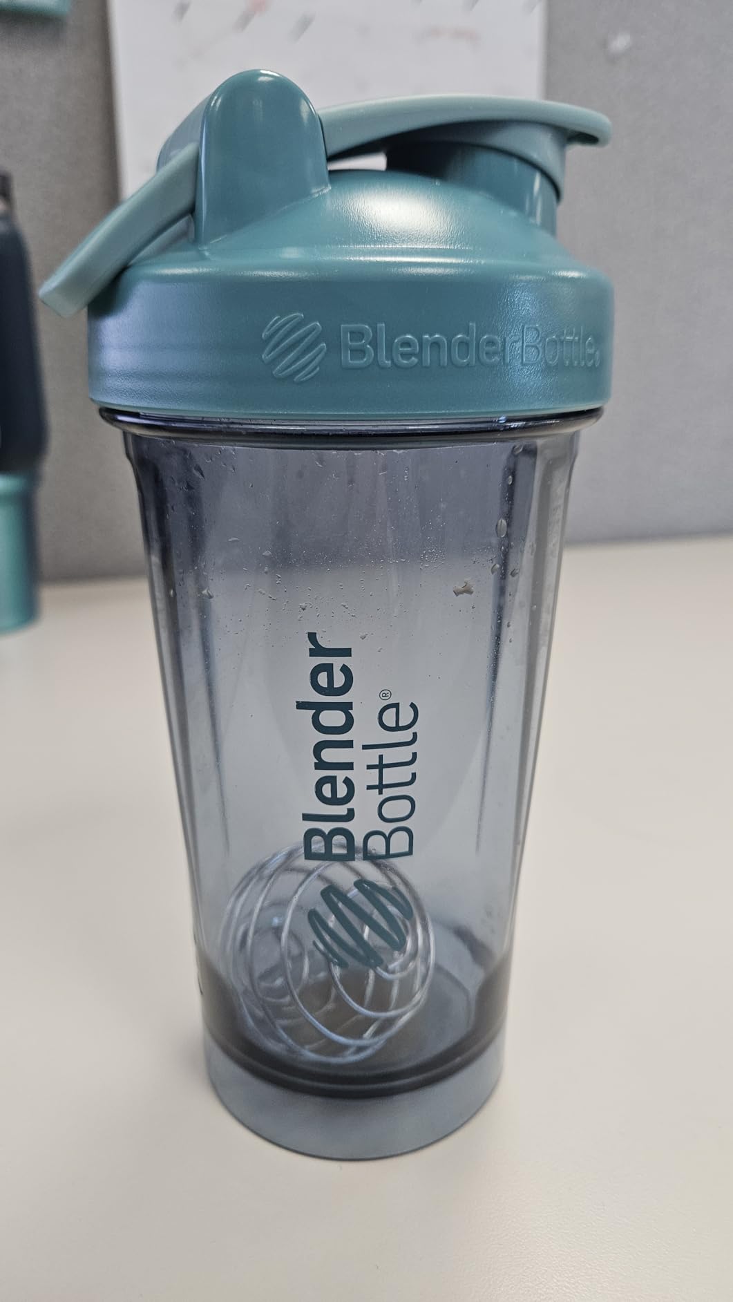 BlenderBottle ProSeries Tritan Shaker Bottle 24 oz Black customer photo 2