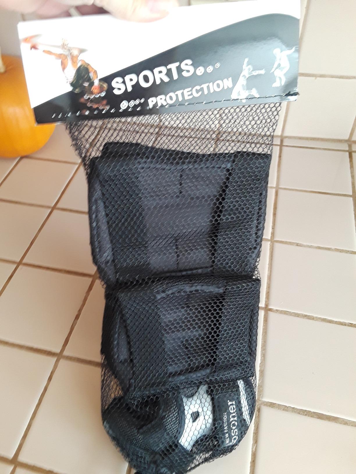 BOSONER Kids/Youth Knee Pads Elbow Pads Wrist Guards Set for 3-15 Years, Child Protective Gear Set for Roller Skates, Cycling, BMX Bike, Skateboard, Inline Skating, Scooter Riding Sports customer photo 2