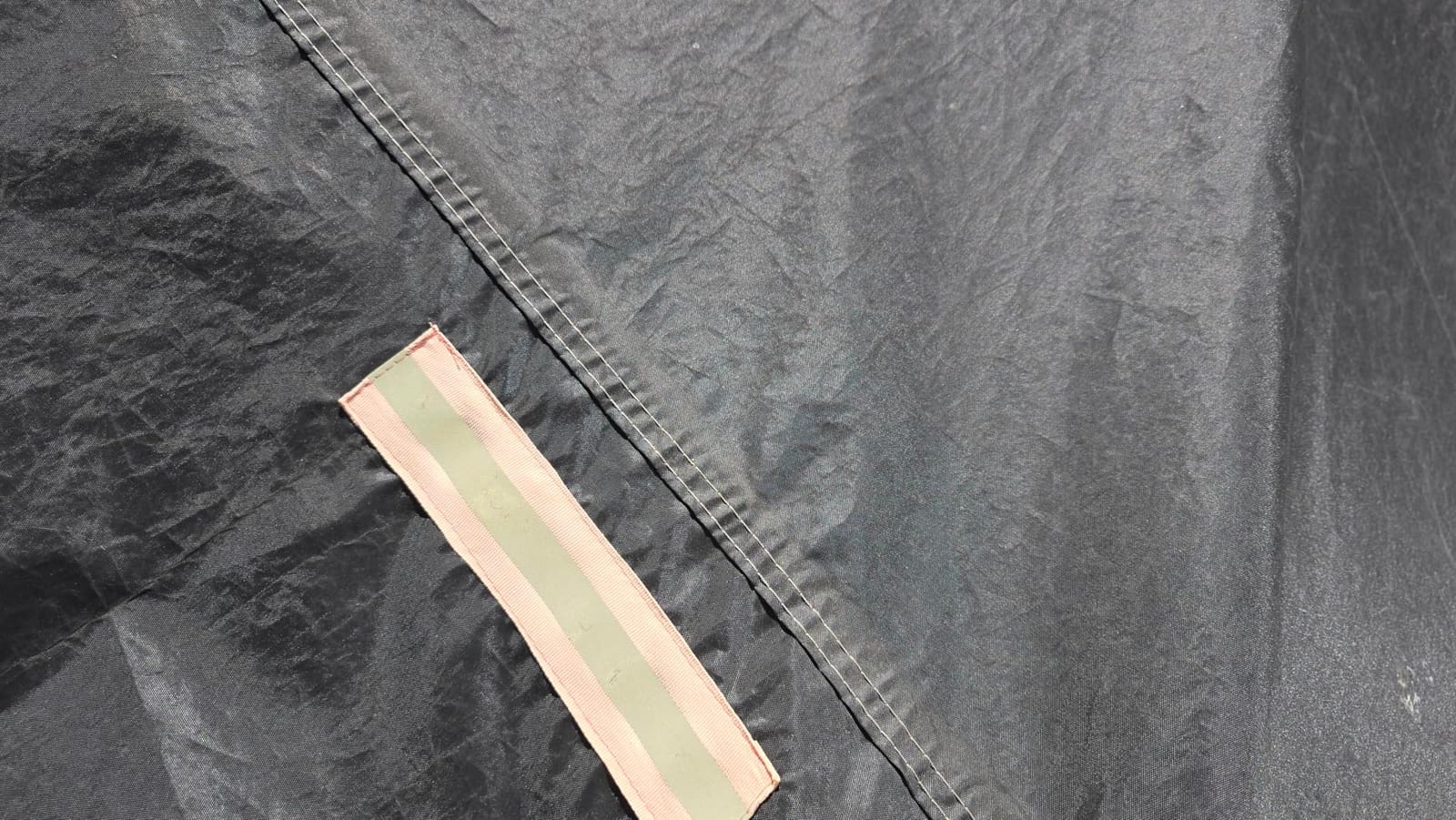 Favoto Motorcycle Cover Waterproof Outdoor Motorcycle Cover Heavy Duty | Windproof Motorcycle Tarp All Weather Rain UV Protection with Lock-Holes Night Reflective Strips & Storage Bag Fits up to 96.5