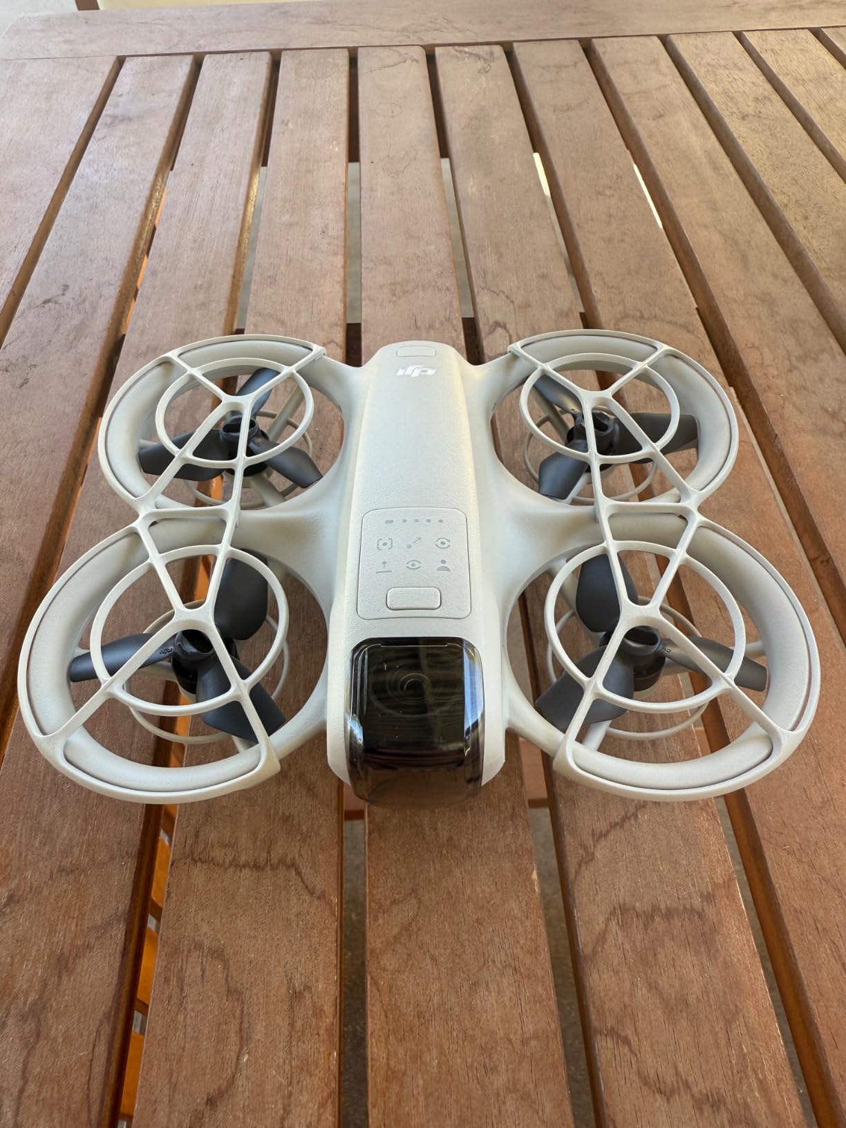 DJI Neo, Mini Drone with 4K UHD Camera for Adults, 135g Self Flying Drone that Follows You, Palm Takeoff, Subject Tracking, QuickShots, Stabilized Video, Built-In Propeller Guard (Controller-Free) customer photo 2
