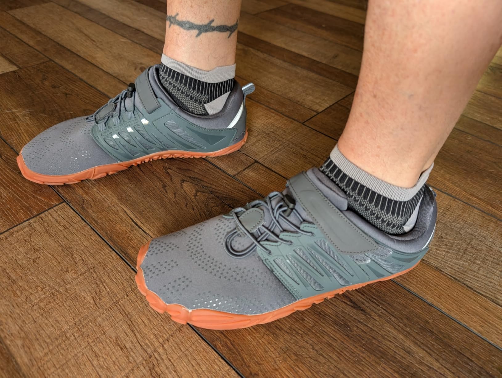 WHITIN Men's Minimalist Trail Runner W30 customer photo 1