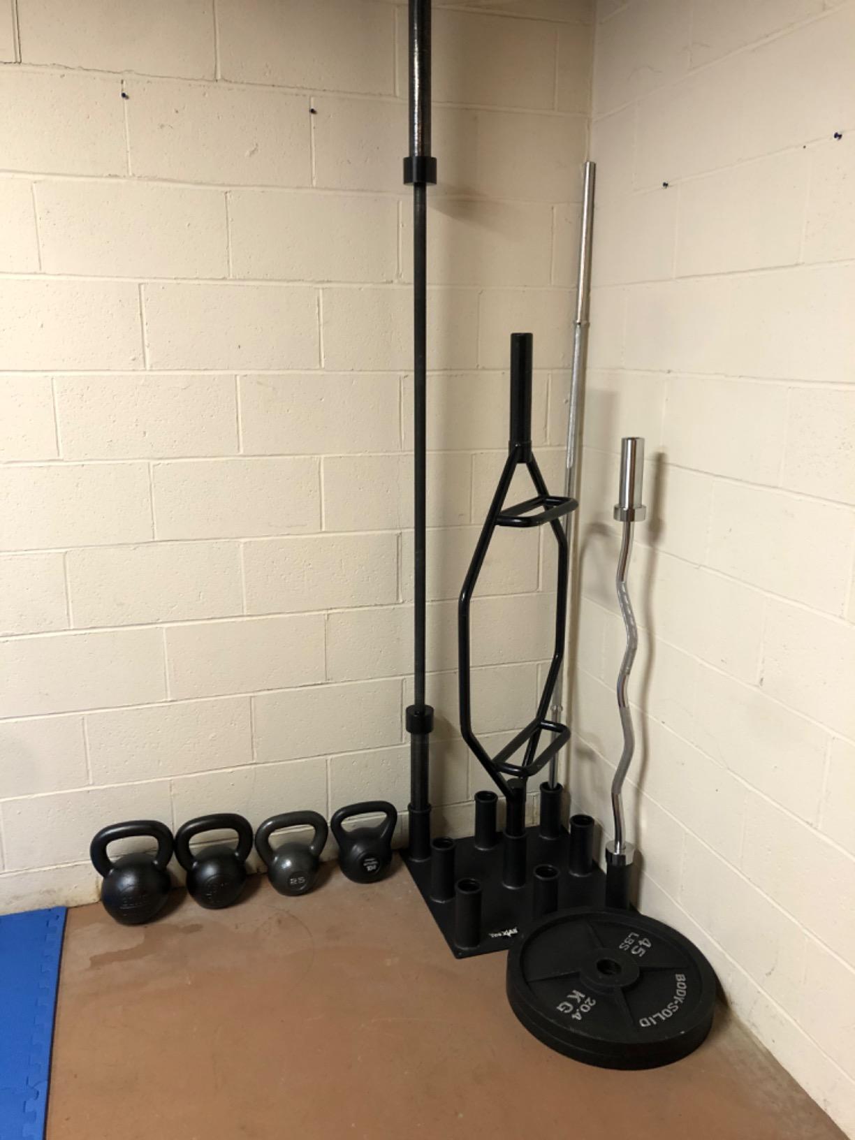 Yes4All Vertical Storage Rack, Home Gym Organizer, Barbell & Dumbbell Rack for 2-inch Olympic & Curl Bars customer photo 1