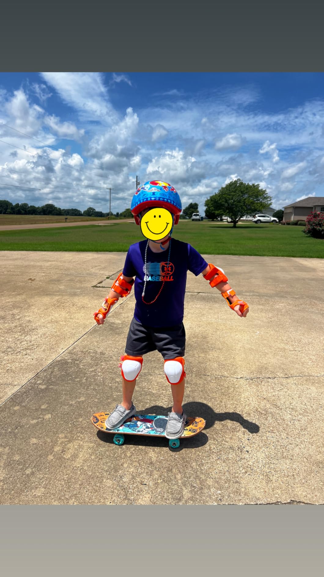 Wemfg Kids Protective Gear Set Knee Pads for Kids 3-14 Years Toddler Knee and Elbow Pads with Wrist Guards 3 in 1 for Skating Cycling Bike Rollerblading Scooter customer photo 2