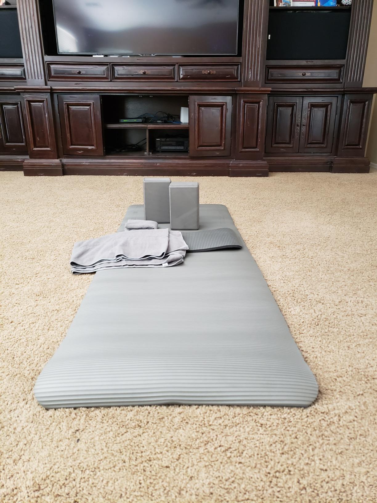 BalanceFrom 7-Piece Yoga Set with 71x24x0.5 Inches Extra Thick Mat and Carrying Sling - Includes 2 Blocks, Stretch Strap, 2 Towels, and Knee Pad for Home, Studio, and Gym Workouts customer photo 1
