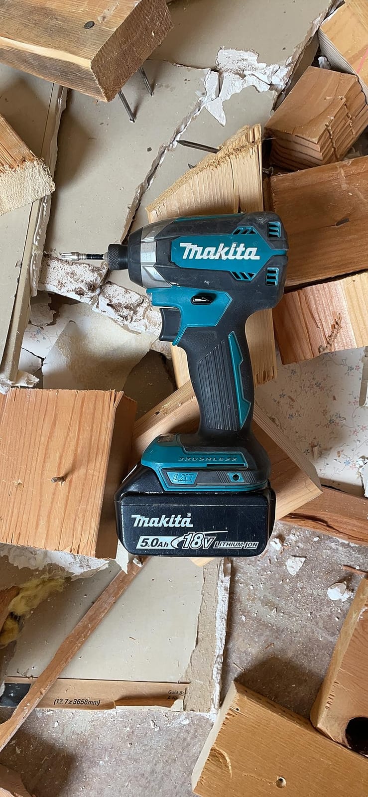 Makita XT269T 18V LXT Lithium-Ion Brushless Cordless 2-Pc. Combo Kit (5.0Ah) customer photo 1
