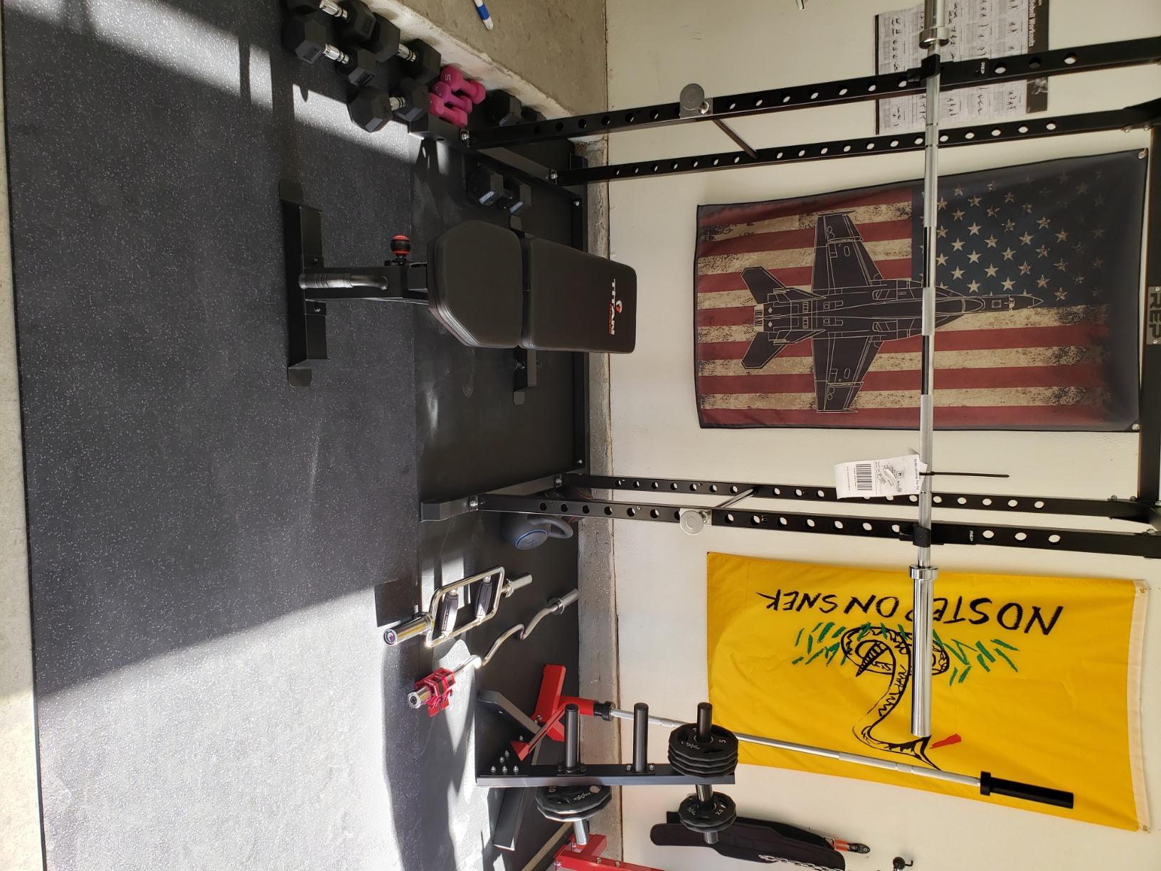 American Floor Mats 3/8in (9mm) Thick Solid Black 4' x 6' Heavy Duty Rubber Rolls, Protective Exercise Mats, Home Gym Rubber Flooring customer photo 1