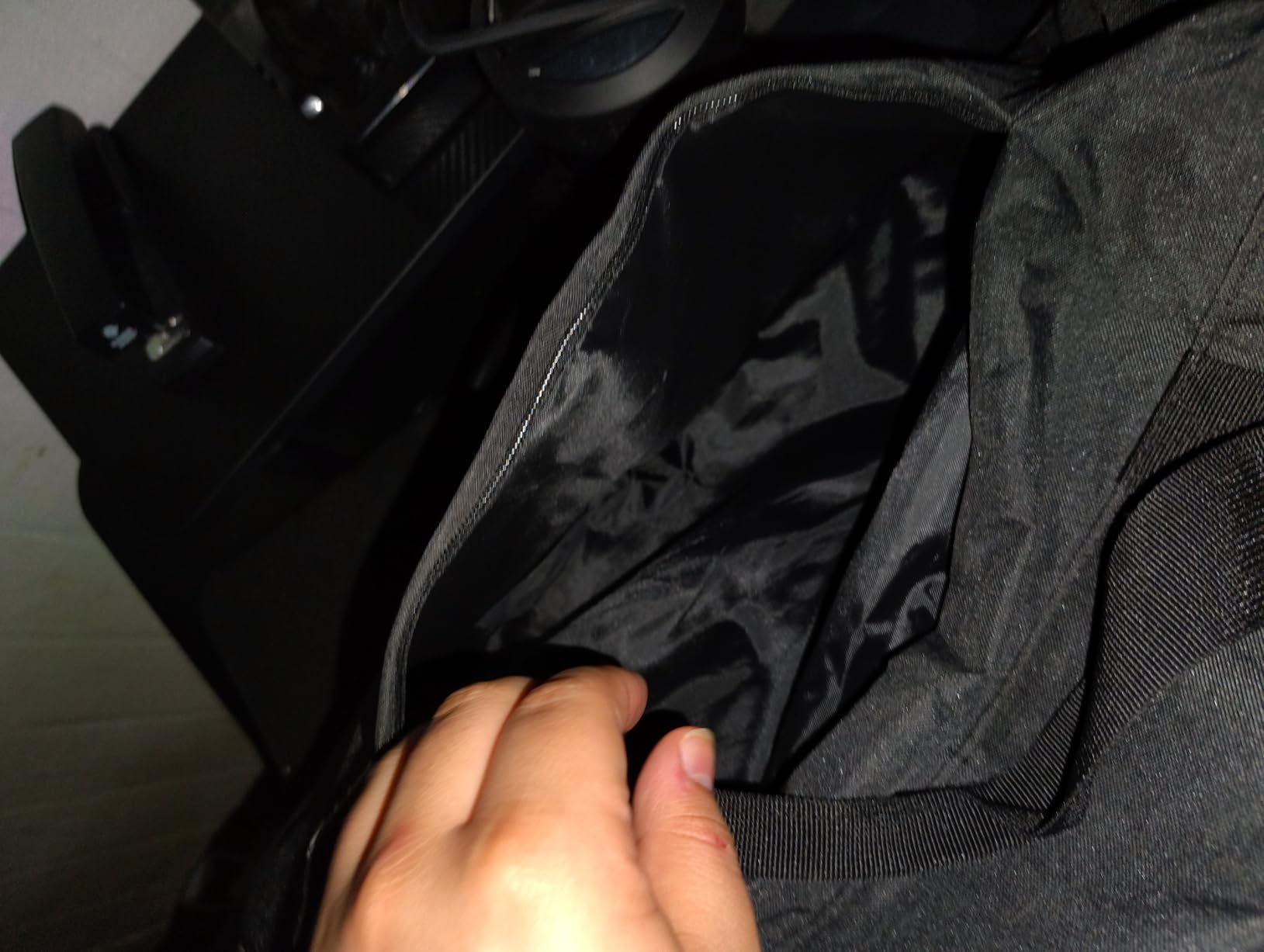 Gym Bag for Men & Women with Shoe & Wet Compartment - Duffle Bag for Travel, Sports, Fitness & Workout customer photo 2