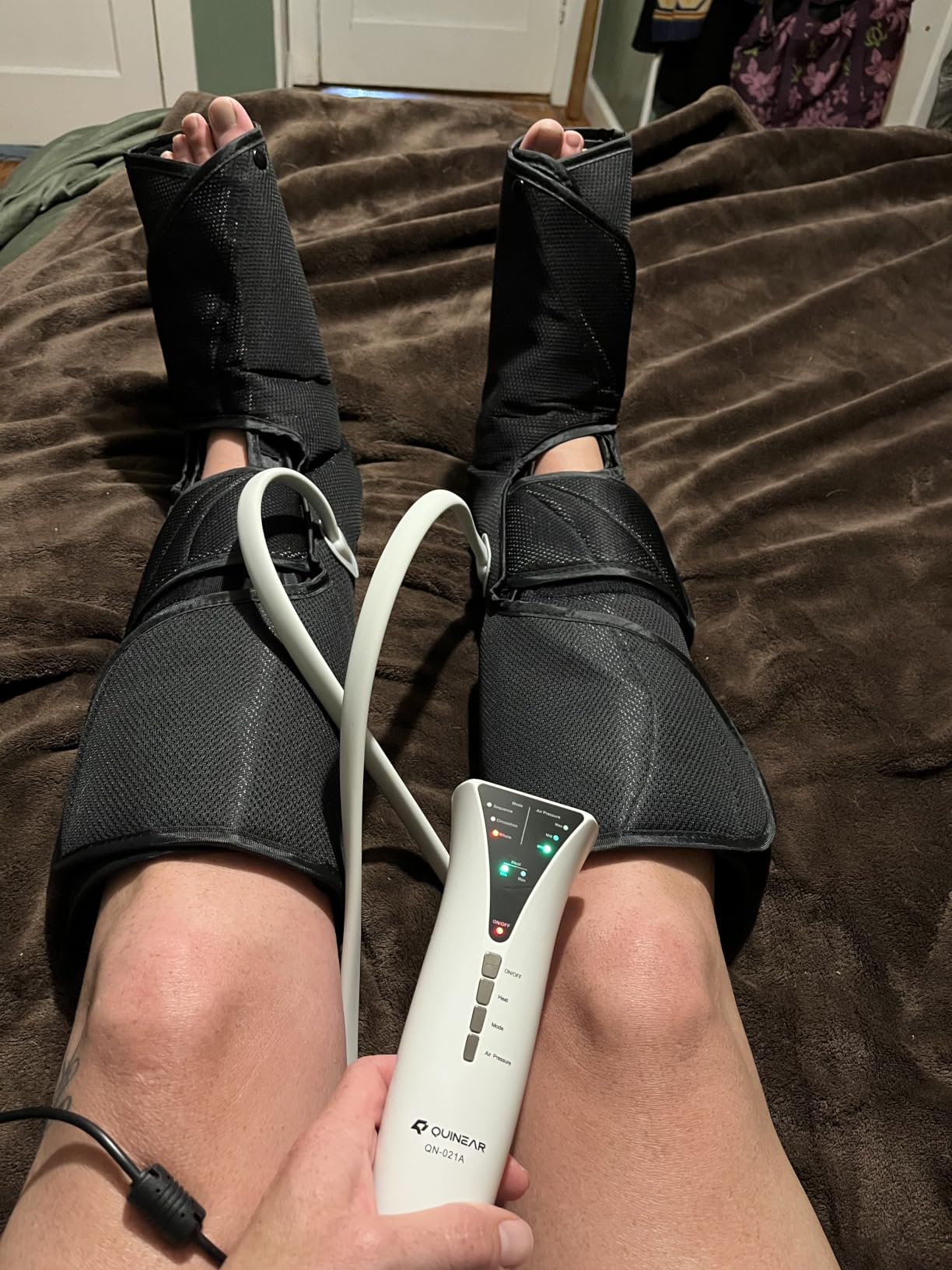 QUINEAR Leg Massager with Heat and Air Compression,Foot and Calf Massager for Circulation and Pain,Compression Boots with 3modes and 3 Intensities customer photo 1