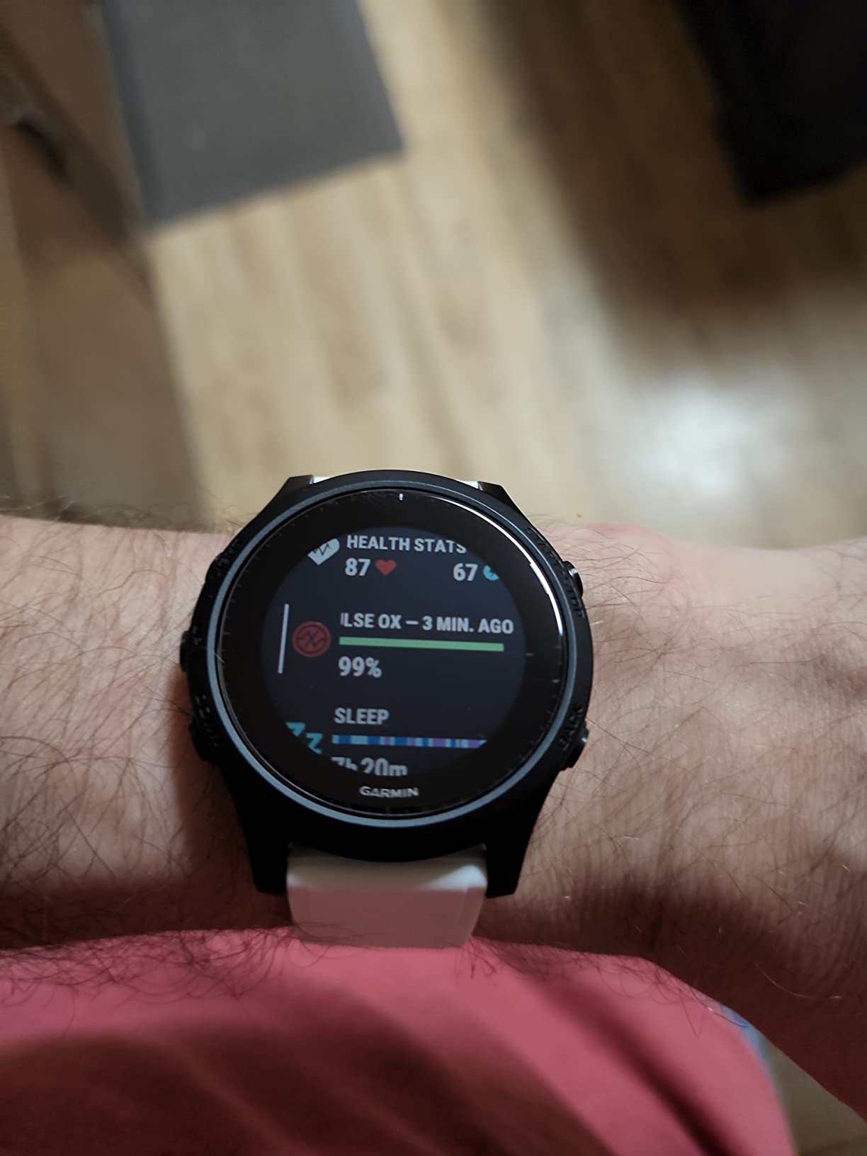 Garmin Forerunner 945, Premium GPS Running/Triathlon Smartwatch with Music, Black - 010-02063-00 customer photo 2