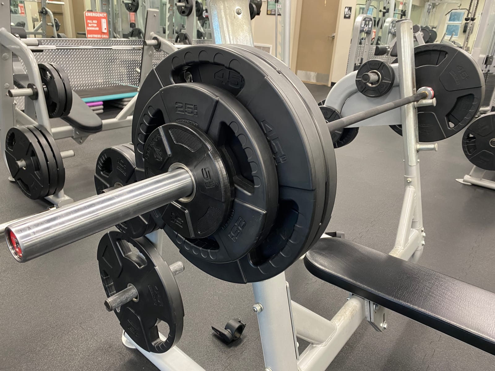 XMARK Crowbar Olympic Barbell, 20kg Training Bar, 28mm Shaft, Center Knurl, Built for Strength Training and Olympic Lifts customer photo 1