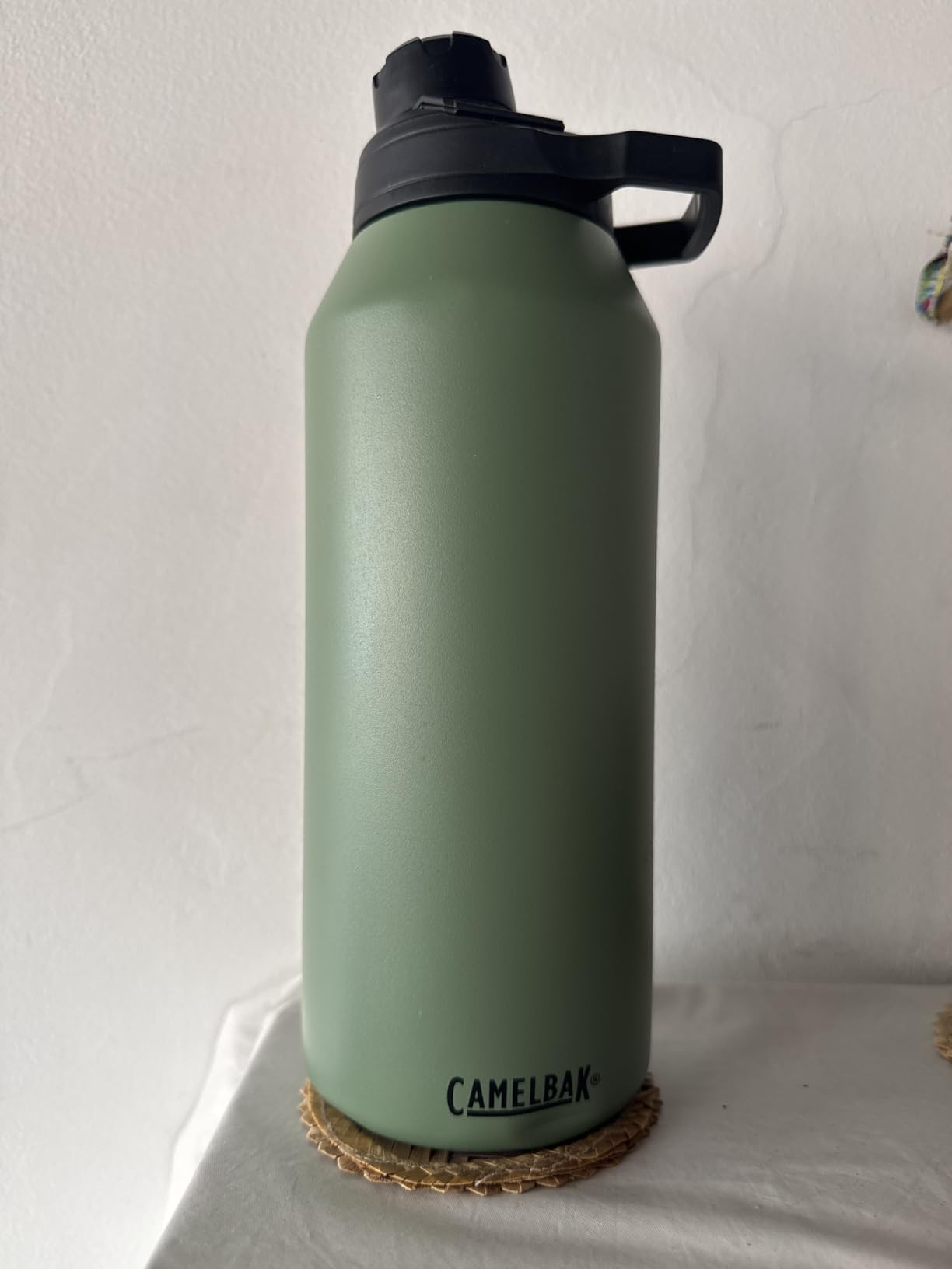 CamelBak Chute Mag Vacuum Insulated Stainless Steel Water Bottle, Magnetic Leak-Resistant Cap for Everyday Hydration customer photo 2