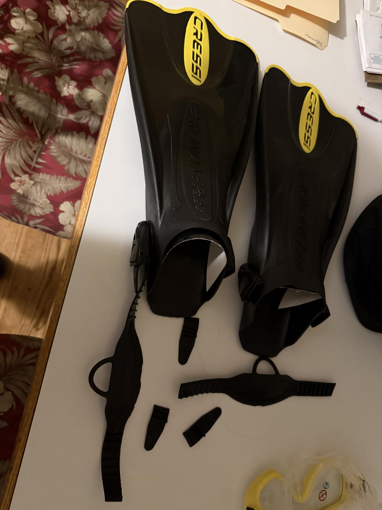 Cressi Palau SAF Set | Flexible Size Range Fit, Bare Feet or Neoprene Socks, Easy Kick Thrust, Gentle Silicone Skirt, Snorkel Mask, Adult Swim Fins customer photo 1