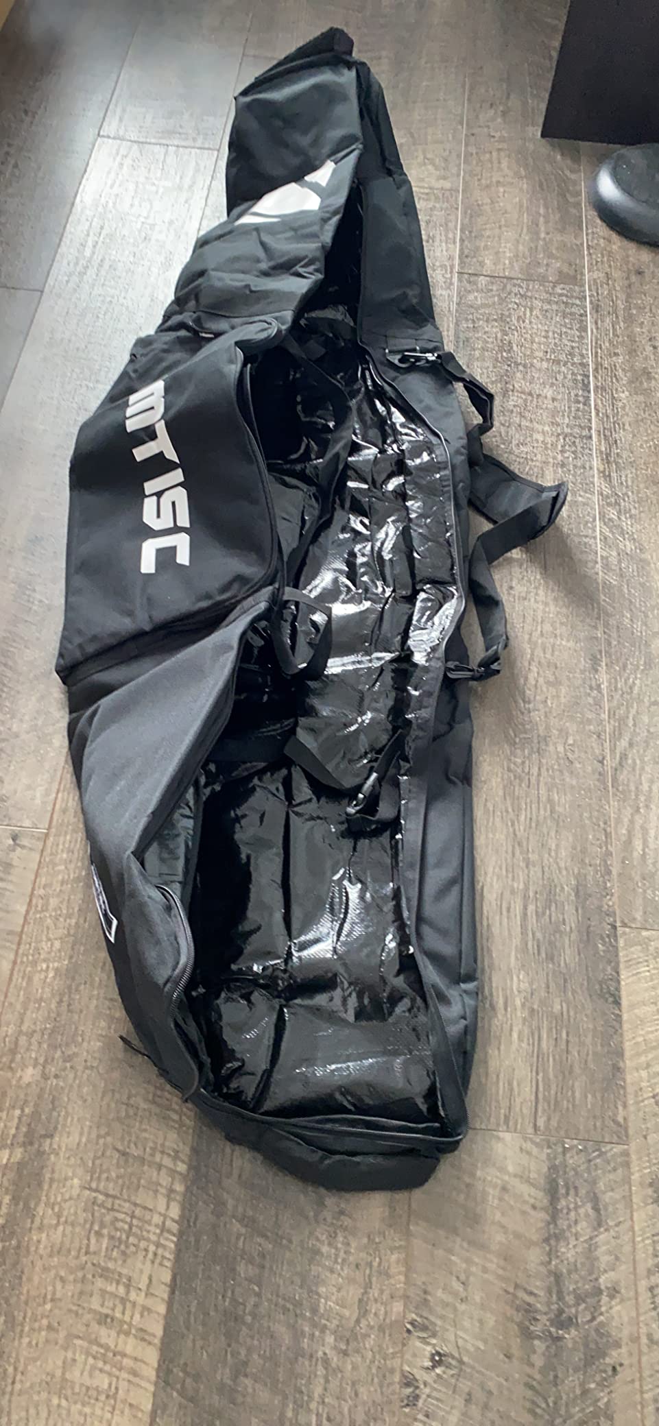 AUMTISC Padded Snowboard Bag for Air Travel, Snowboard Travel Bags for Flying with Gear Pockets, Available Length in 155cm | 165cm | Adjustable 156-181cm customer photo 1
