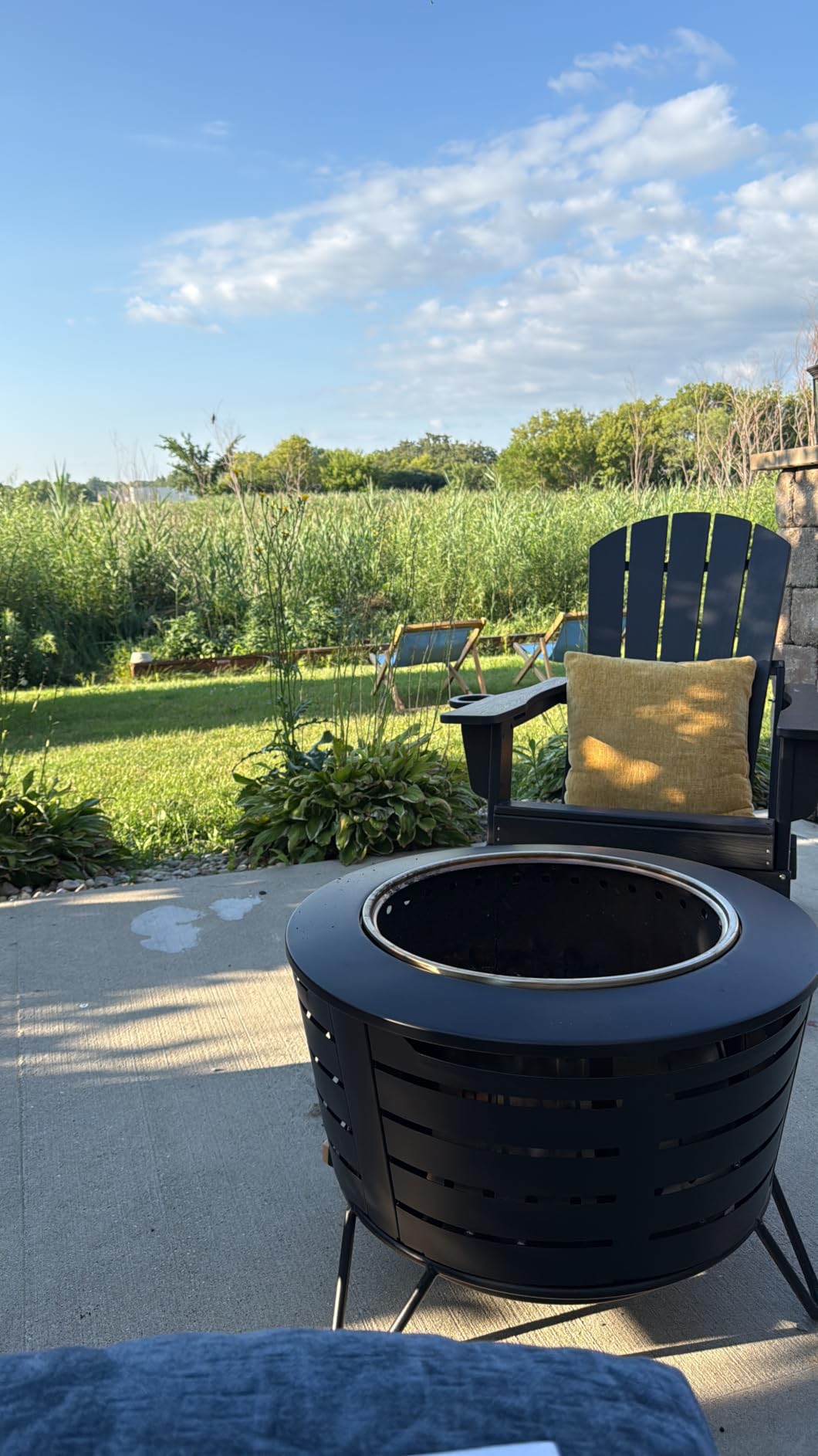 TIKI Patio Smokeless Fire Pit, 25 in Wood Burning Fire Pit with Cover customer photo 1
