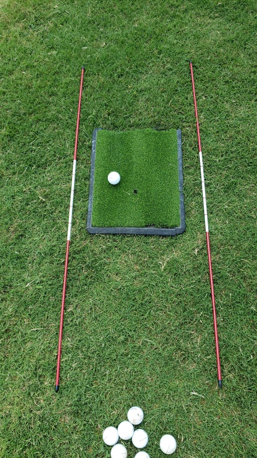 CHAMPKEY Premium Synthetic Turf Golf Hitting Mat | Heavy Duty Rubber Base Golf Practice Mat | Come with 1 Rubber Tee and 9 Plastic Tees customer photo 1
